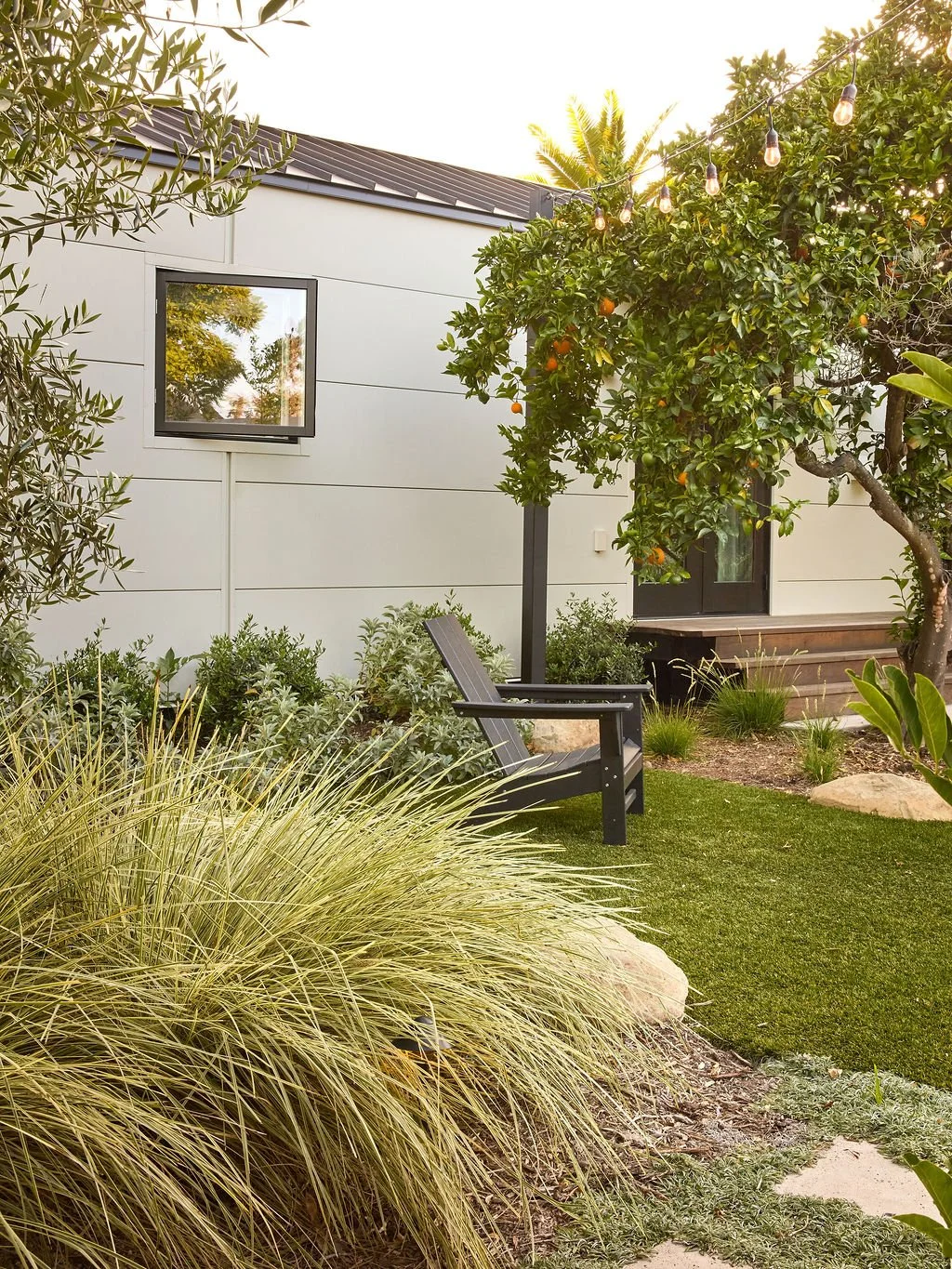 BryanADU_HayleyBridgesDesign_SantaBarbara - Exterior 10.jpg
