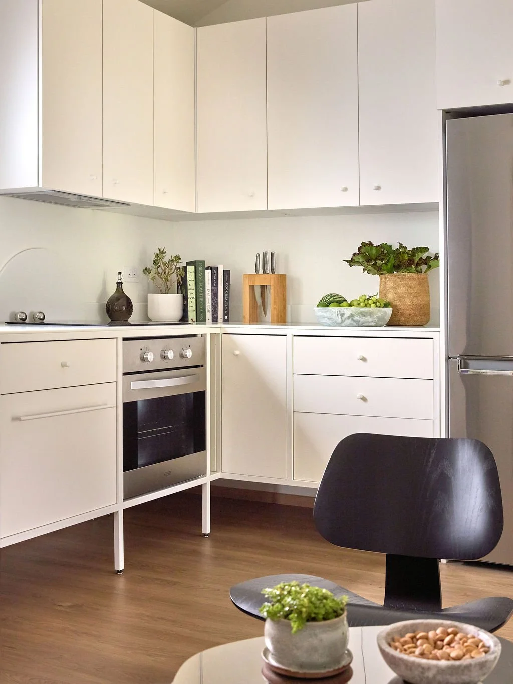 BryanADU_HayleyBridgesDesign_SantaBarbara - Kitchen.jpg