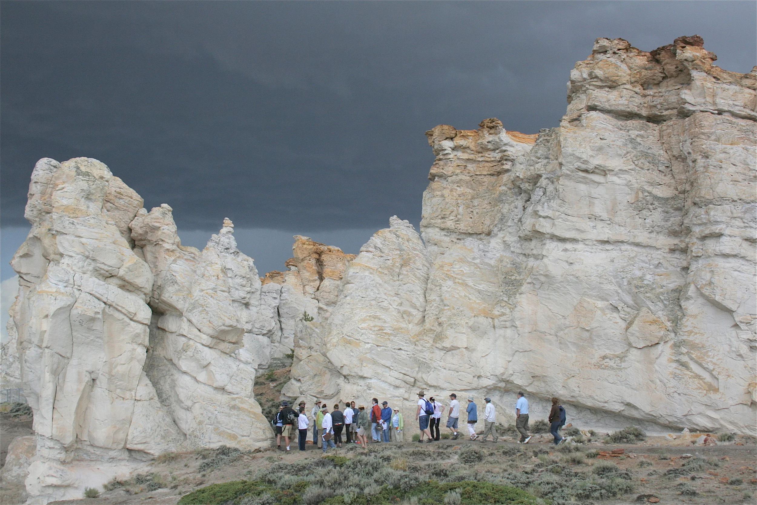 Unbarred Sweetwater County