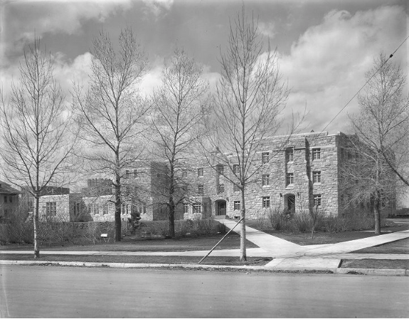 Knight Hall (1941): Original Negative: Knight Hall, University of Wyoming, 1941, University of Wyoming, American Heritage Center, Ludwig Svenson Collection, negative number 34153.1