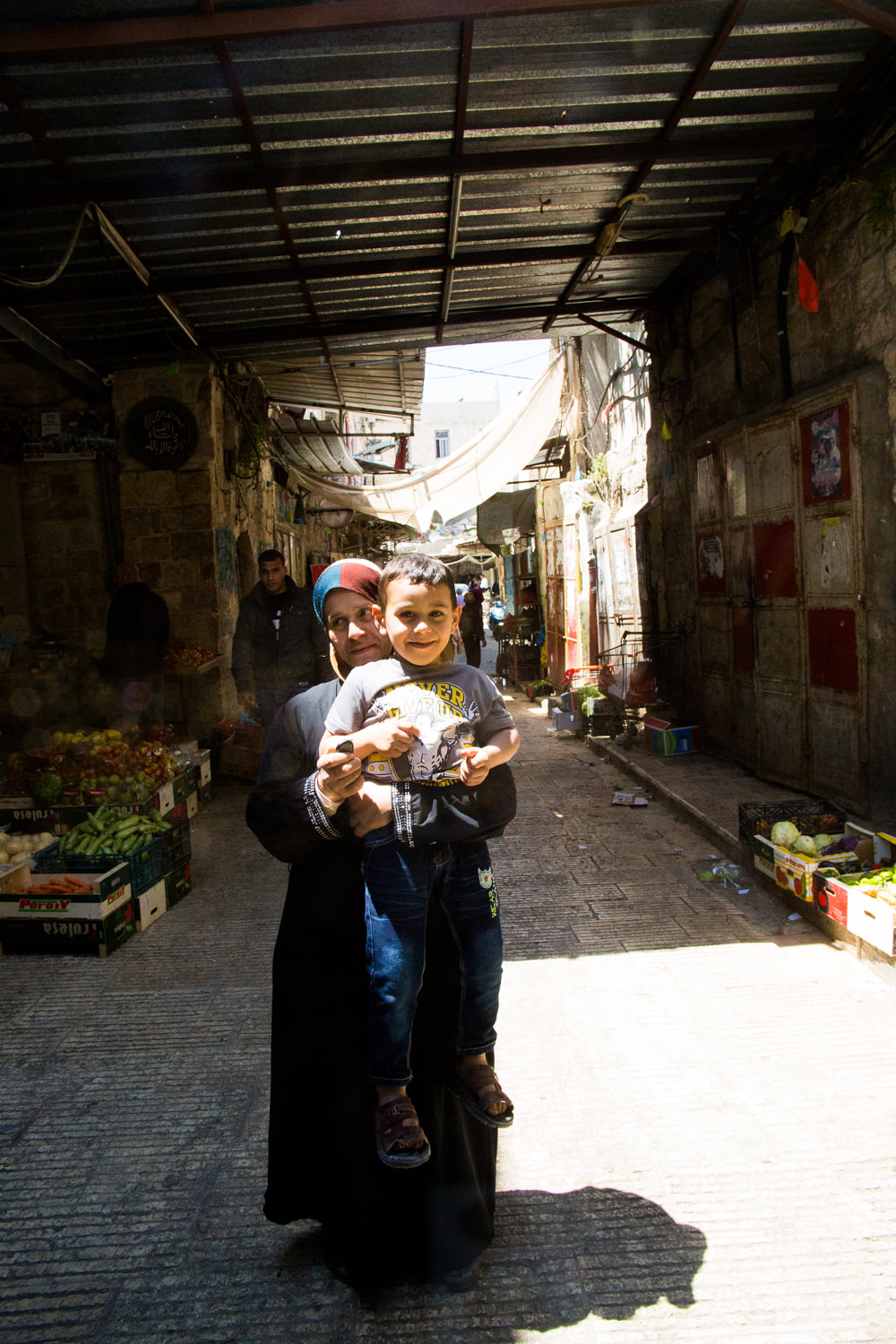 Nabila, Mustafa