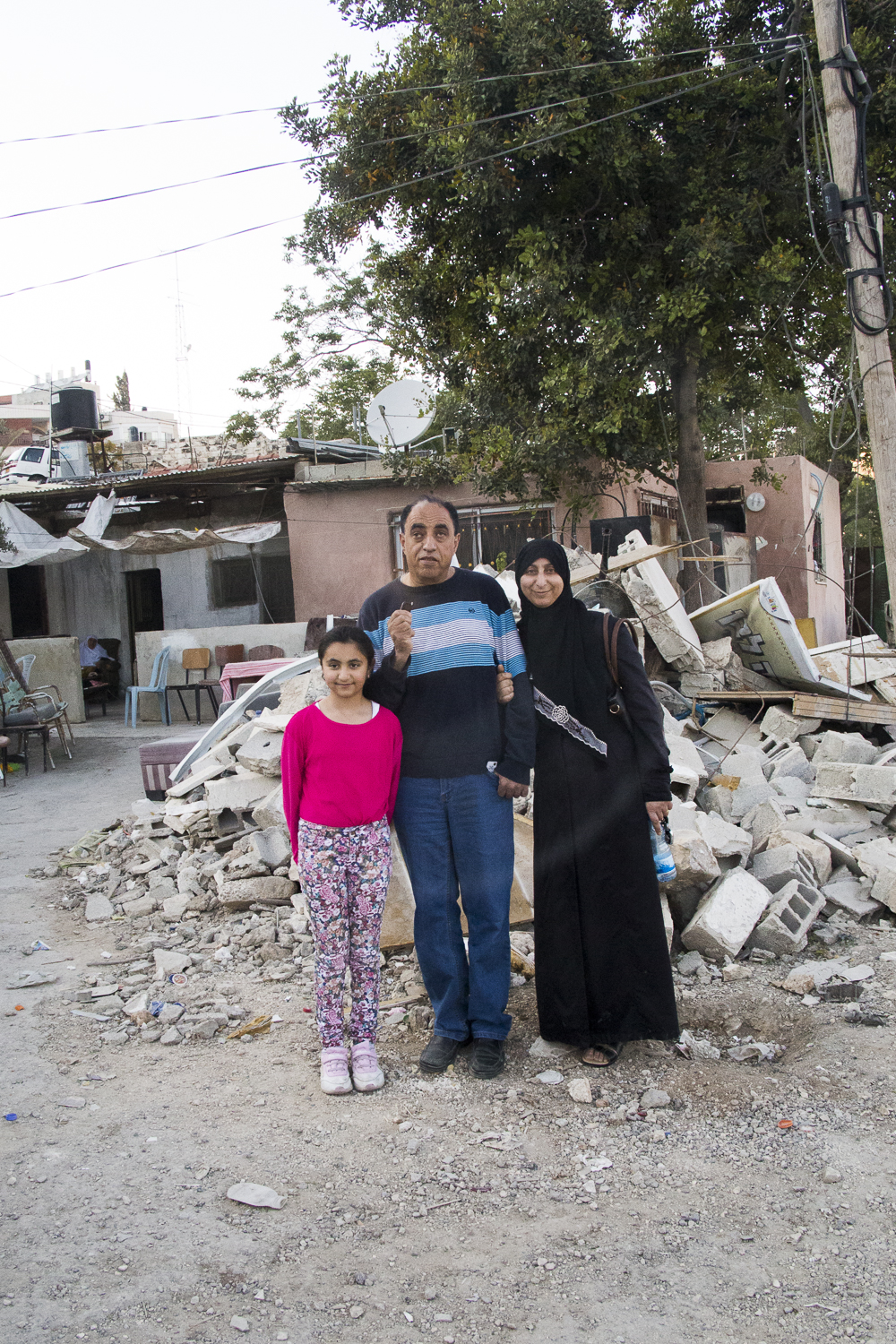 Kasim Amro family: Heba, Abra