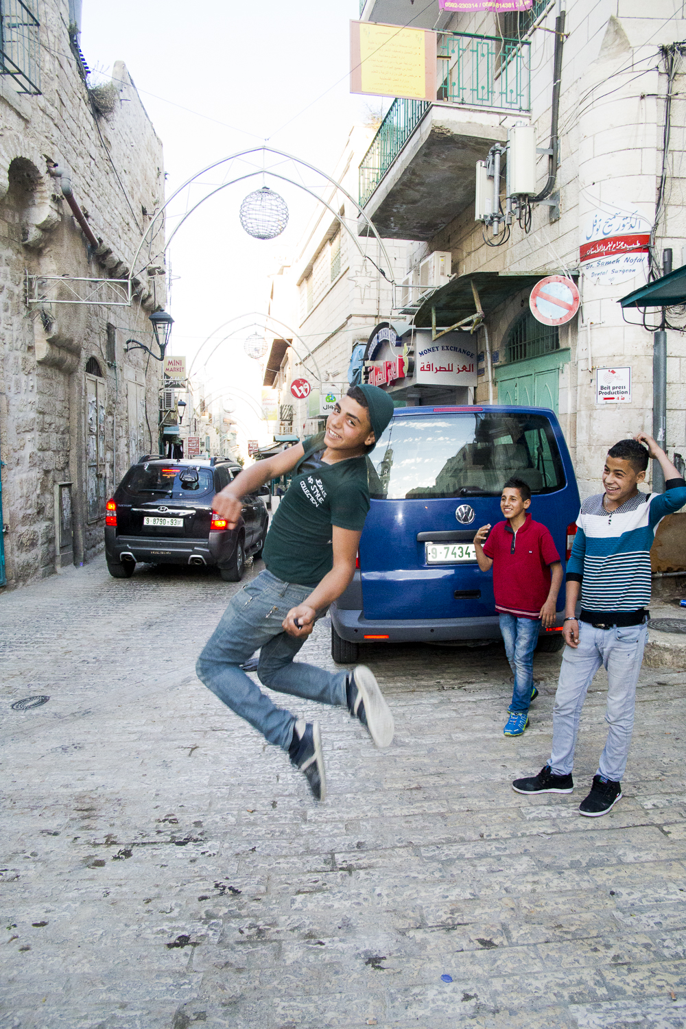 Yousif Dertis, student