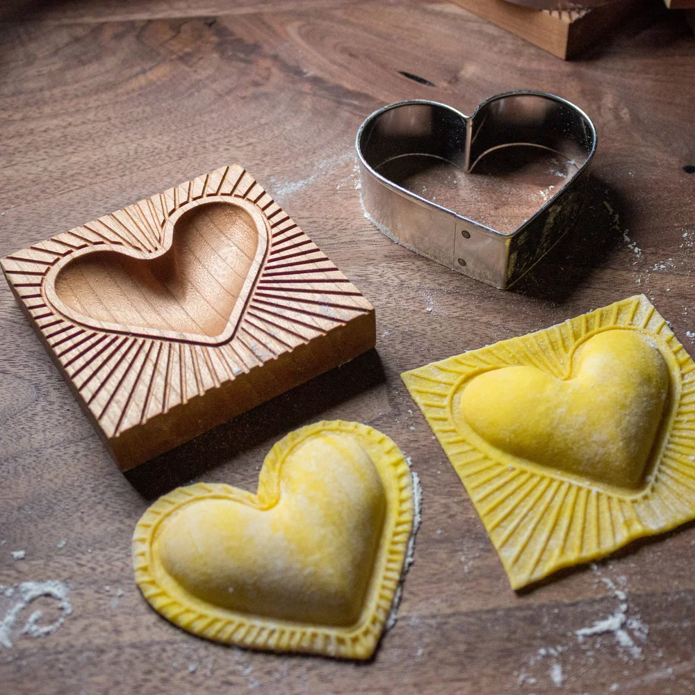 Tredoni 5,5 cm Hartvorm Ravioli Pasta/Deeg Stempel Cutter - Kleine Cookie Stempel (Hart - 5,5 cm