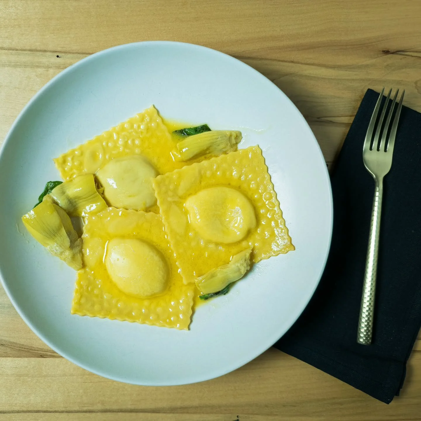 When life hands you lemons, you make lemon artichoke ravioli, drenched in a lemon, butter, and white wine sauce (in a lemon ravioli mold of course 😉). #🍋