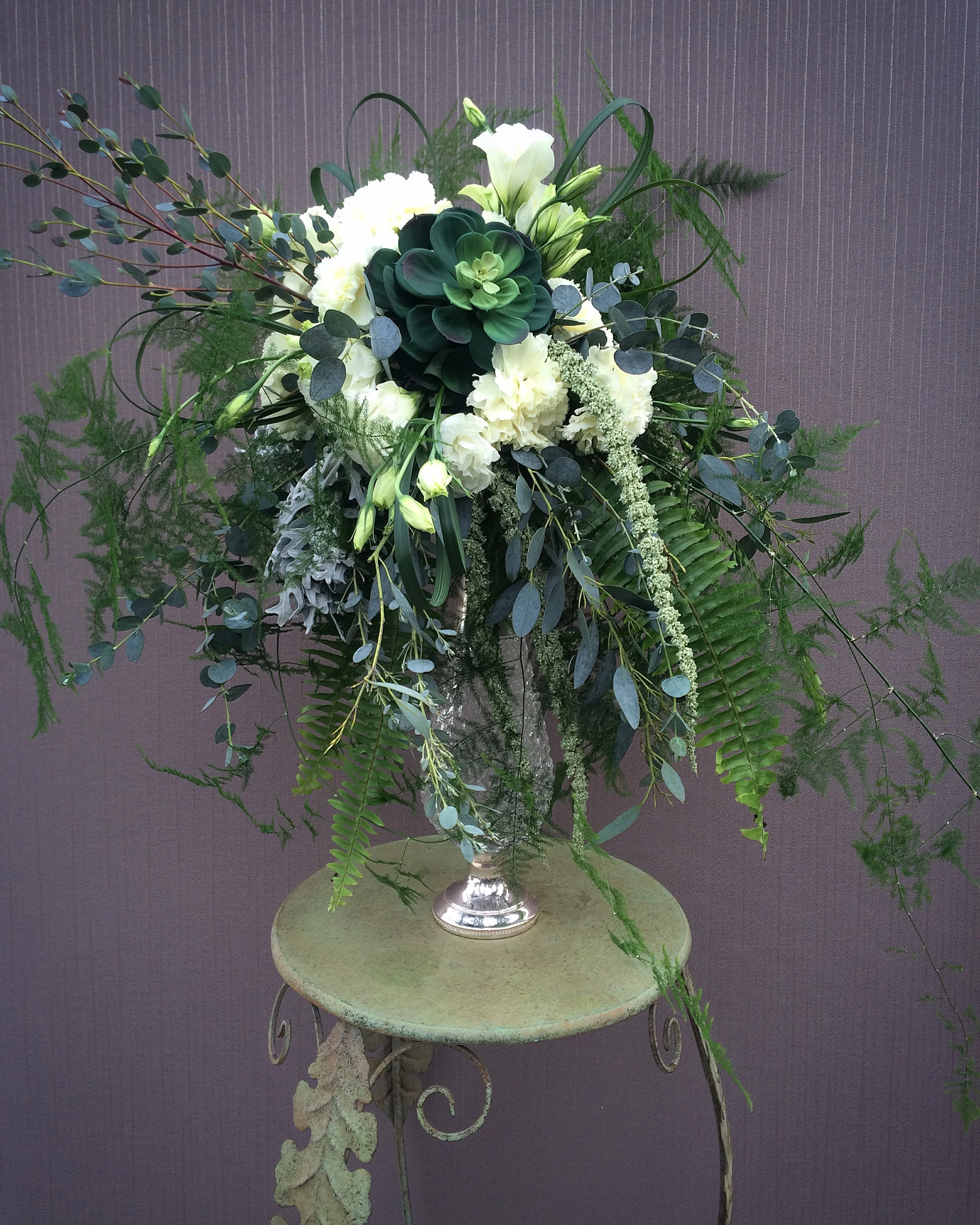 Bridal bouquet with succulent.jpg