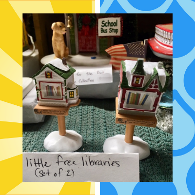 Slade-Kentucky-Christmas-village-little-free-library.png