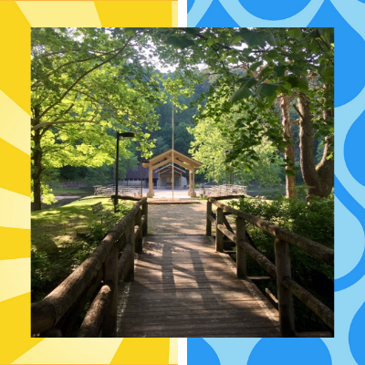 Hoedown-Island-entrance-Kentucky-dance.png