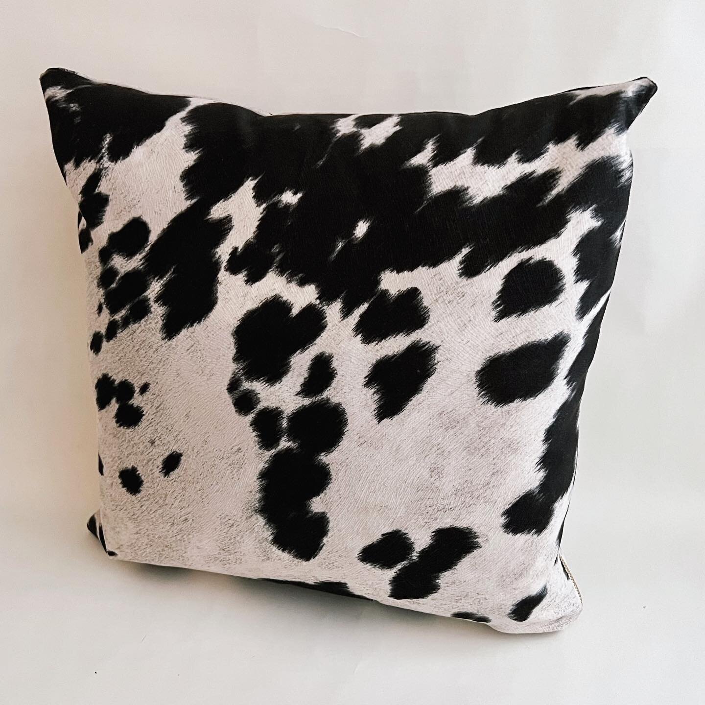 Cow print pillow covers on sale right now for $16 until Saturday! Soft and cozy faux suede fabric 🐄 Link in bio🌟