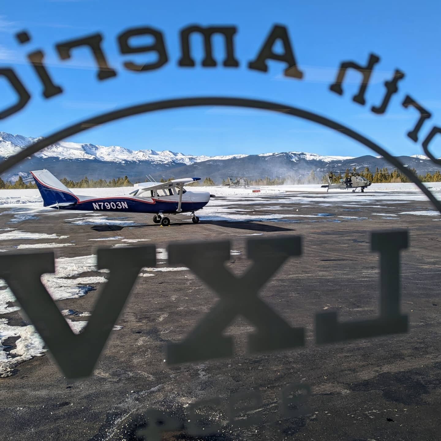 &lt;insert witty caption here&gt;

A much appreciated week of sun to thaw out, catch up, and get ready for the next round of snow.

#mountainflying #rockymountains #airport #leadville #Colorado