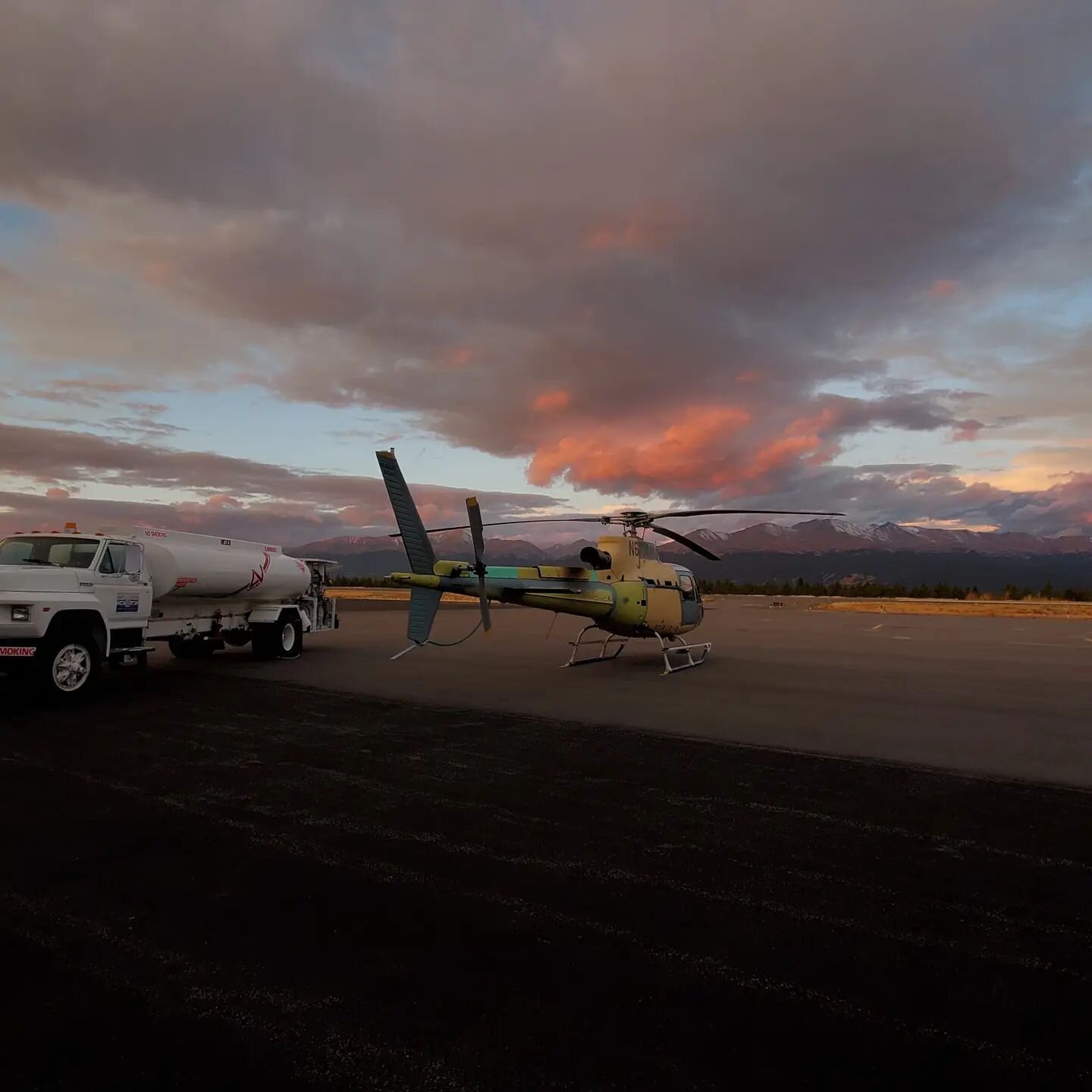 This morning sure was pretty!

#lxv9934 #Leadville #mountains #Colorado #helicopter