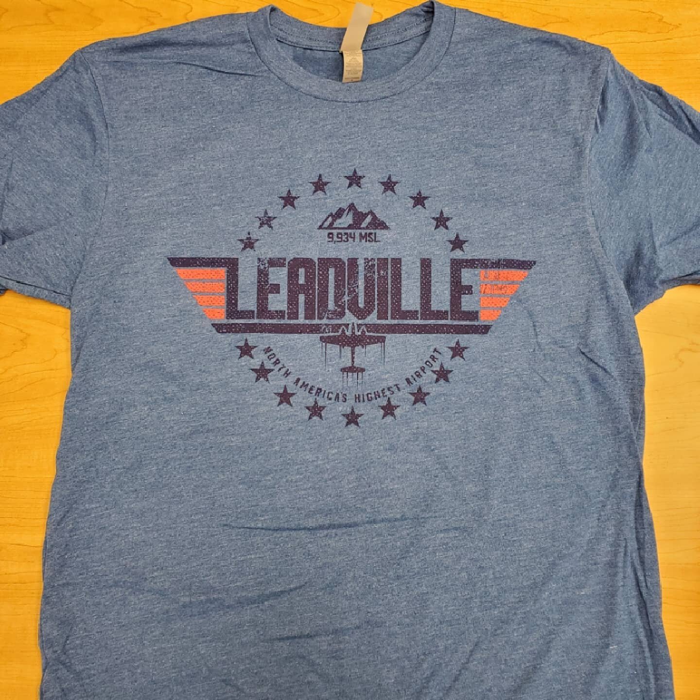 💥💥NEW MERCHANDISE💥💥

Two new shirts and a new hat,  with more new merchandise arriving in the next couple of weeks!

Stay tuned!

#merchandise #souvenir #airport #leadville #colorado #flying #aviation #airplane