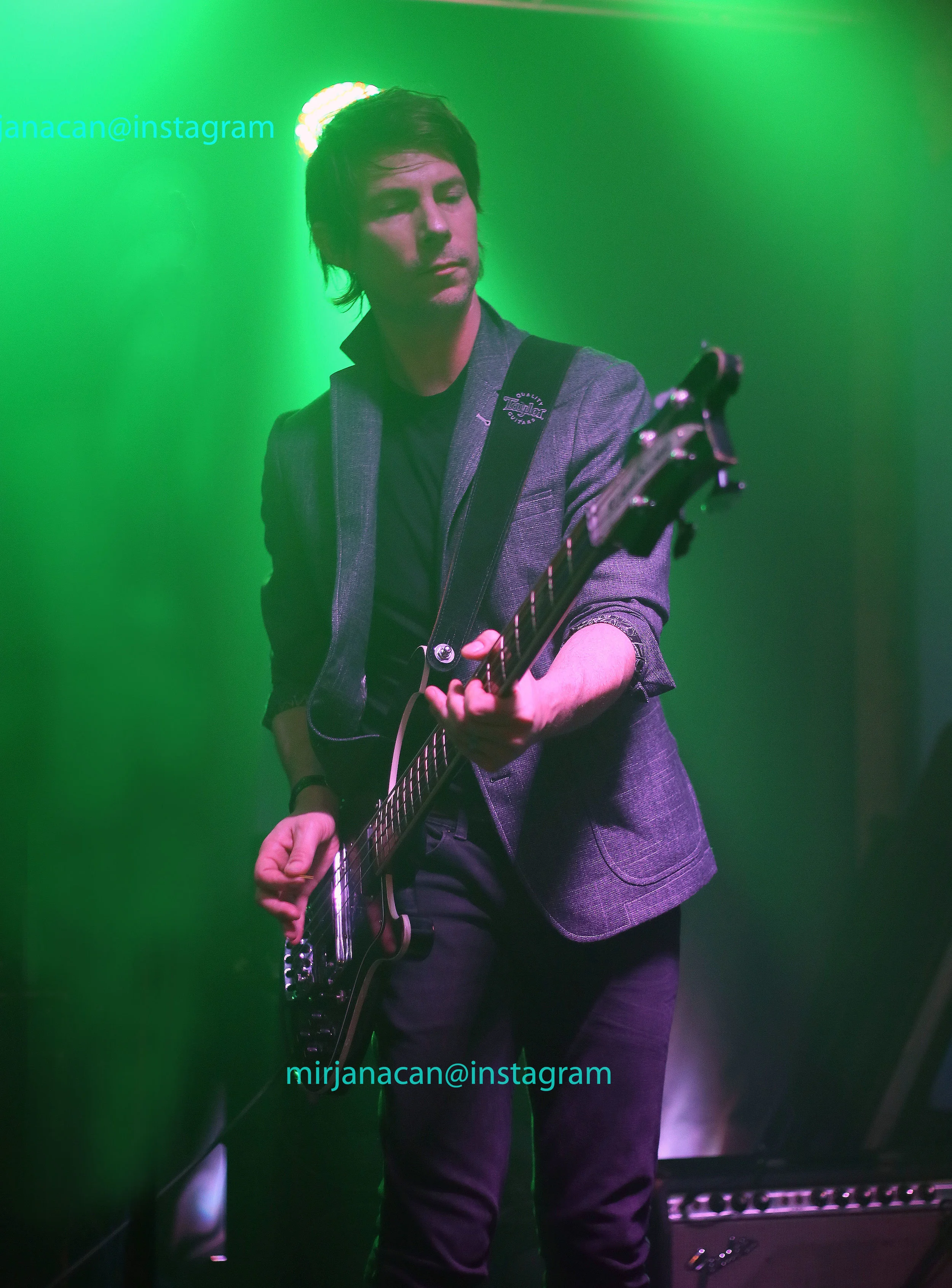 fast romantics (708) copy 2.jpg