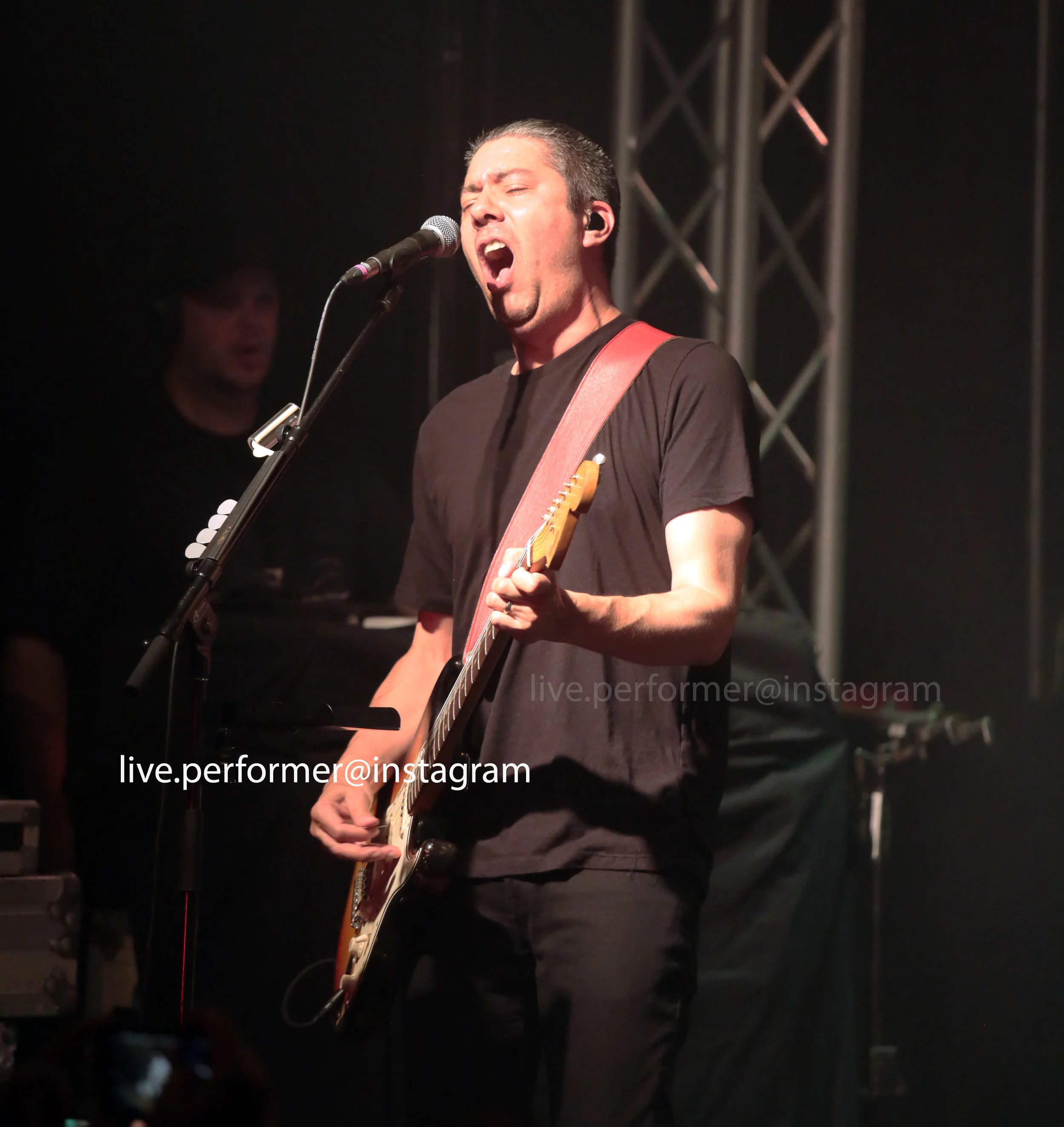 untitled-137 copy 2.jpg