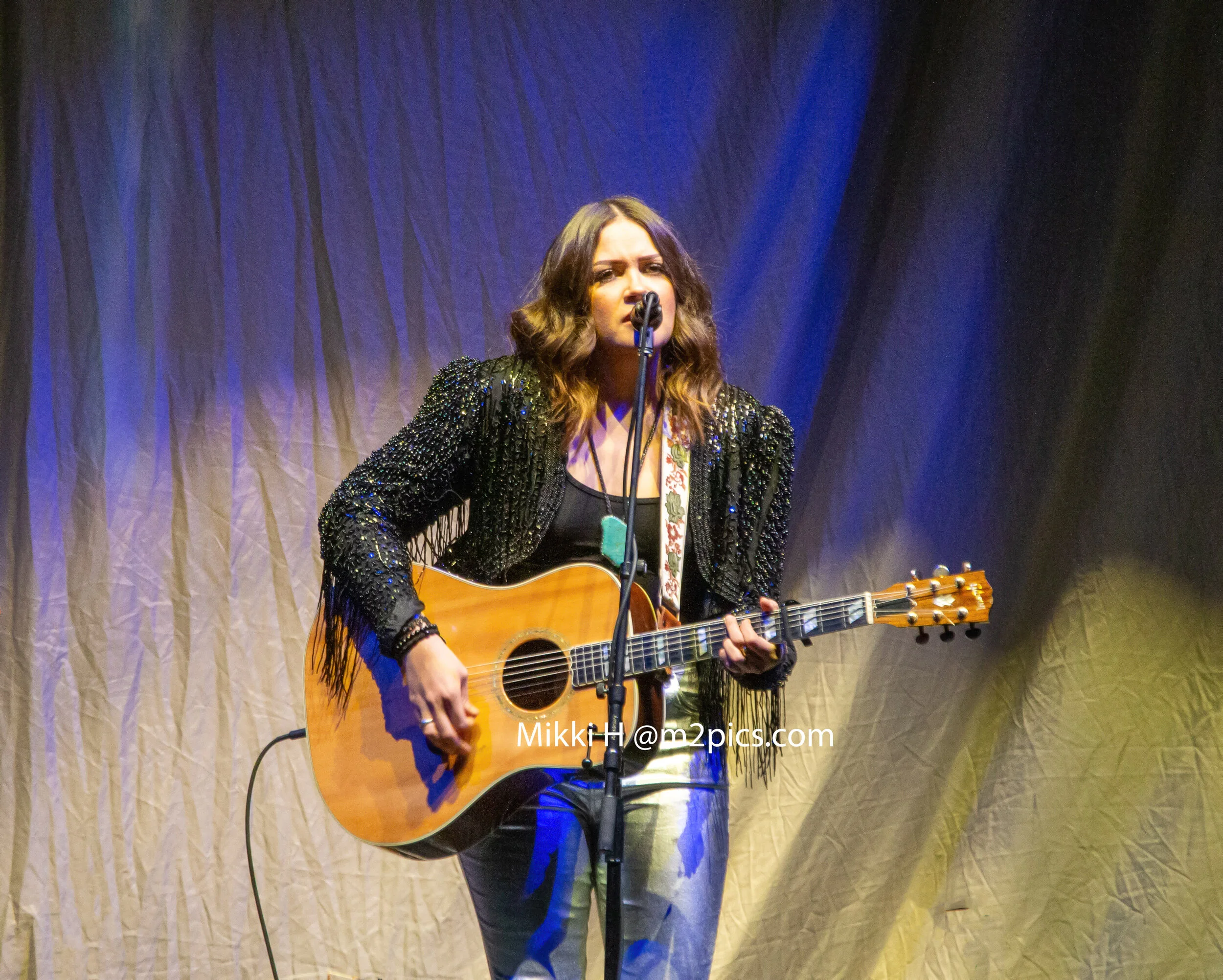 Sierra Noble-1-4 copy.jpg
