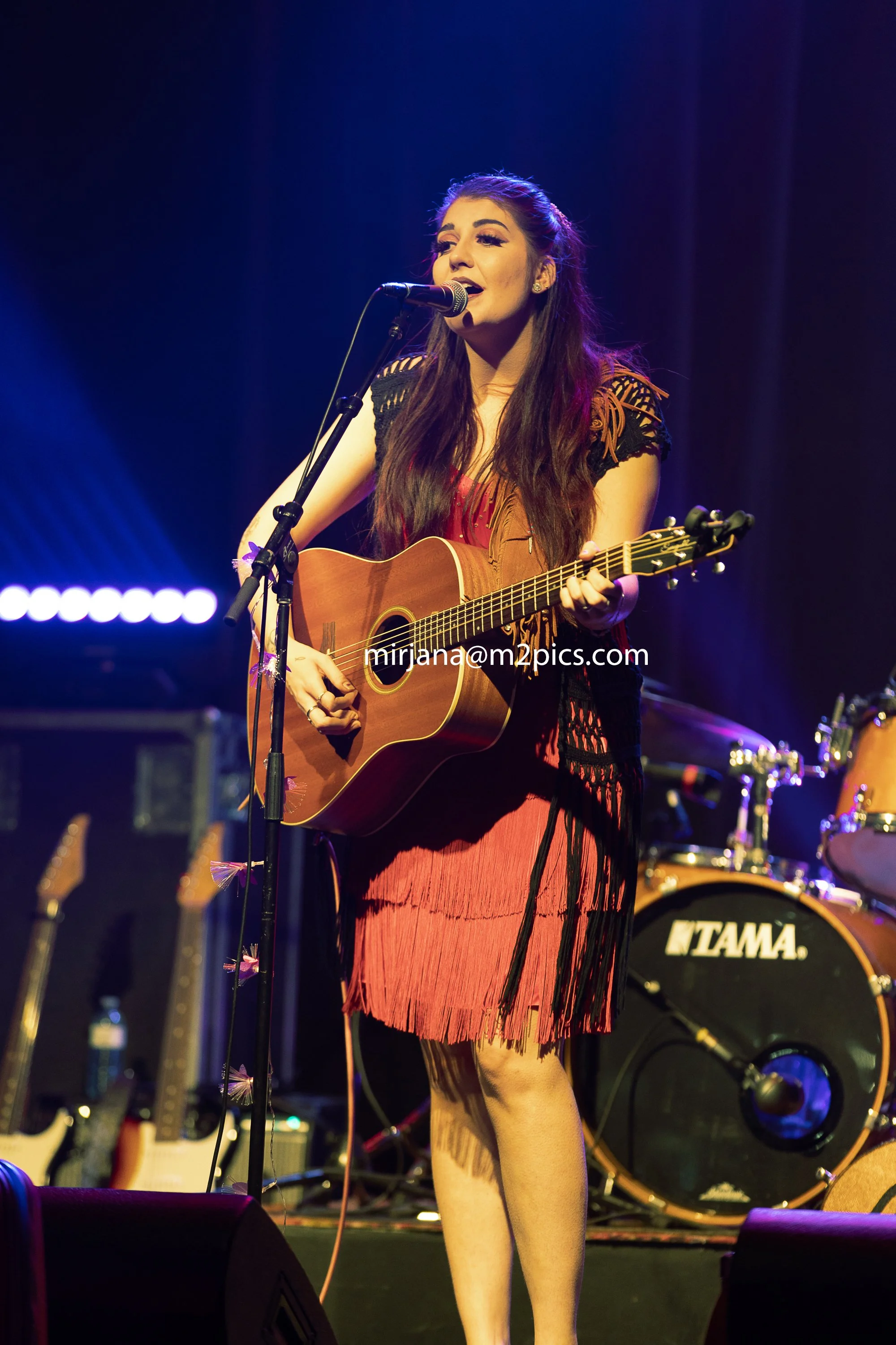 Courtney Bowles-1-6 copy.jpg slowcity.jpg