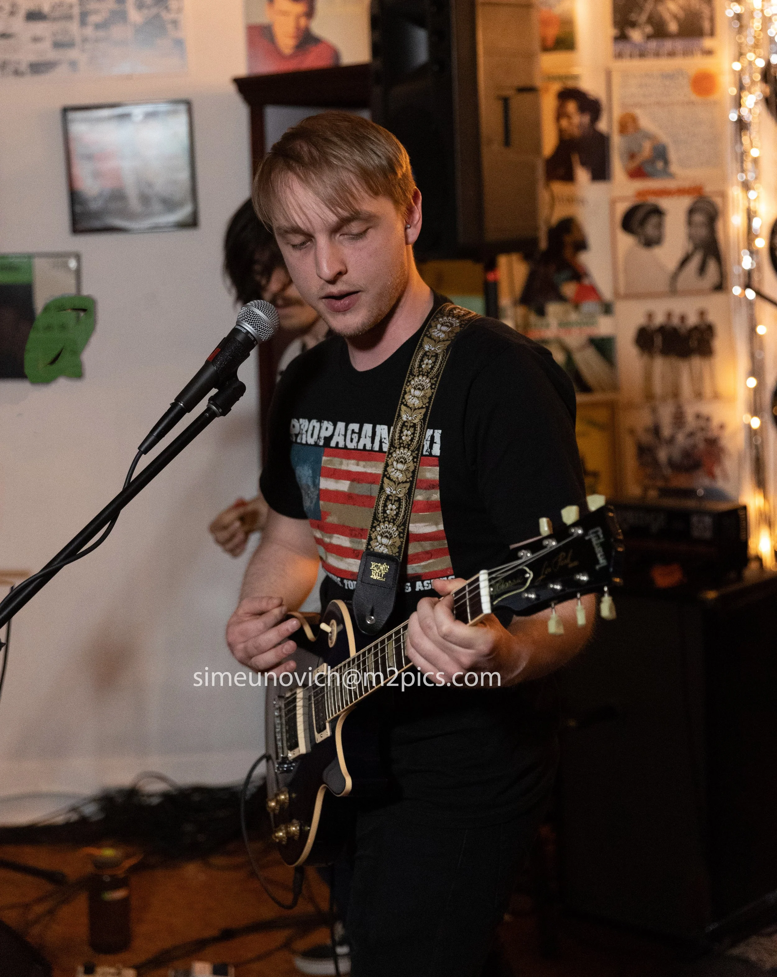 Photo by Mikki