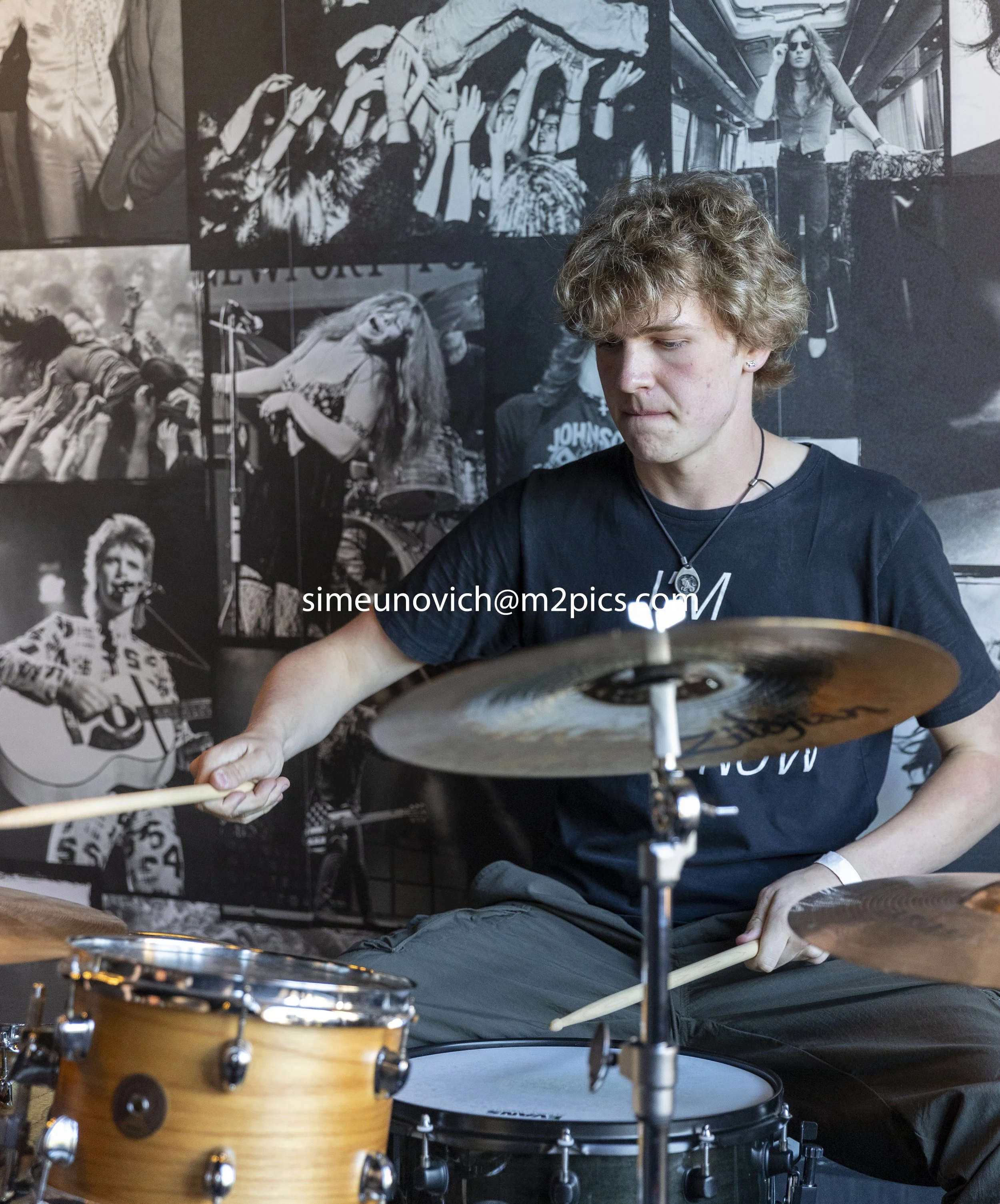 In Coming Sun @locallounge (1 of 1)-19 slowcity.jpg