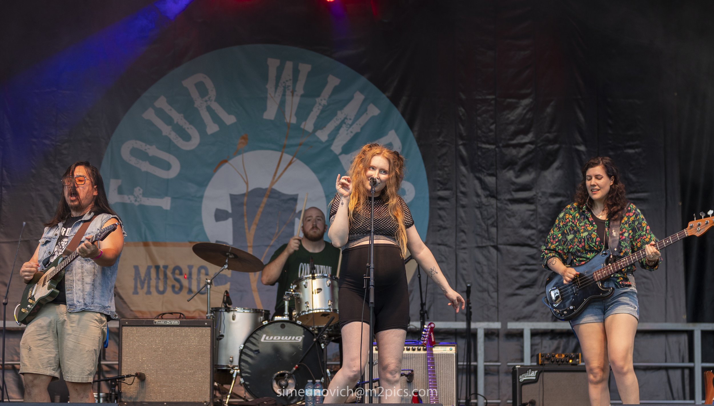 Skye Wallace @ four winds --8 slowcity.jpg