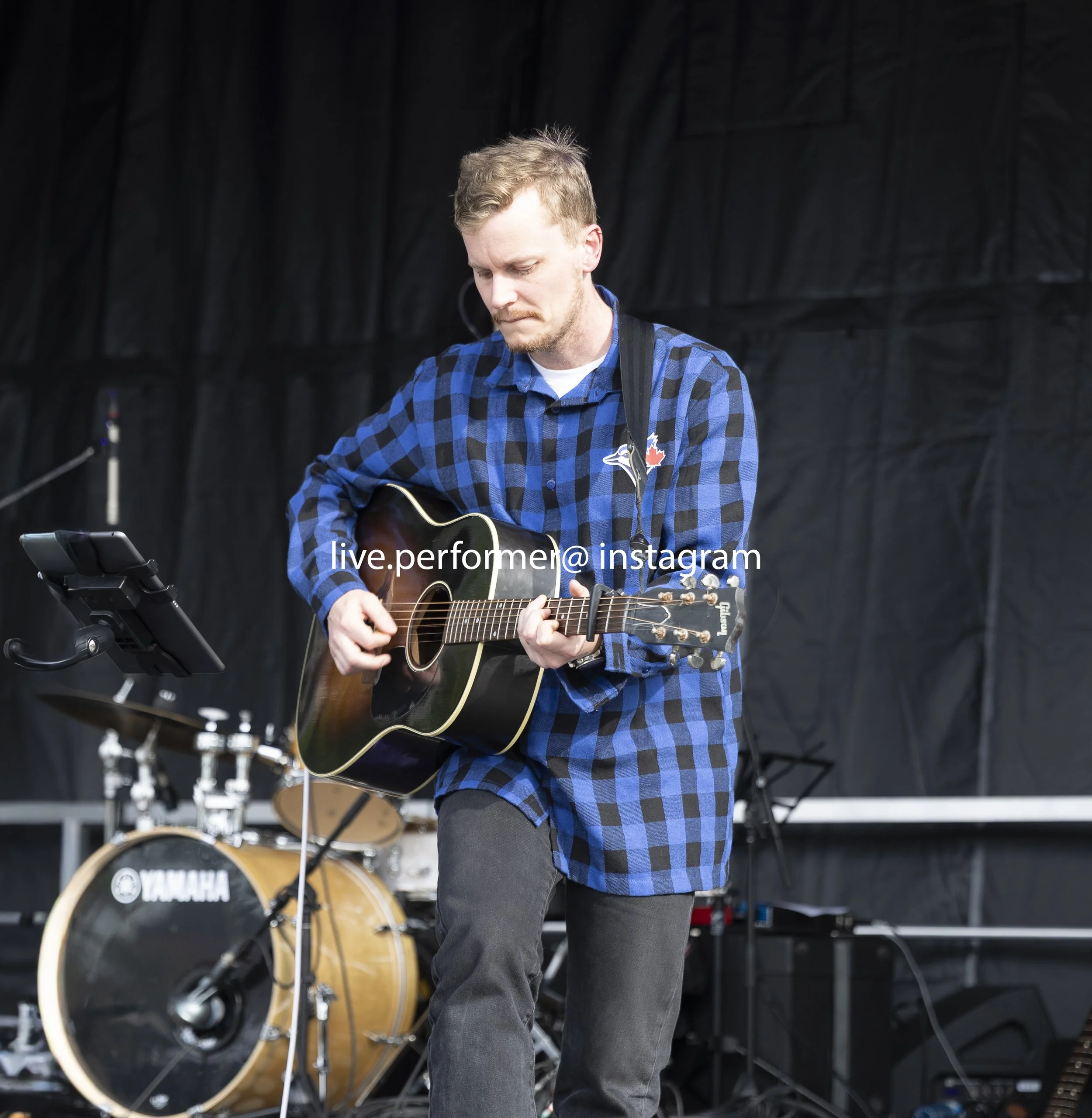 Alycia Hebert @ whitby fest  (1 of 1)-5 slowcity.jpg