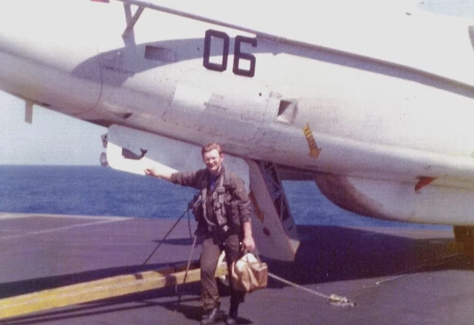 EA3B Cockpit Hatch open.jpg