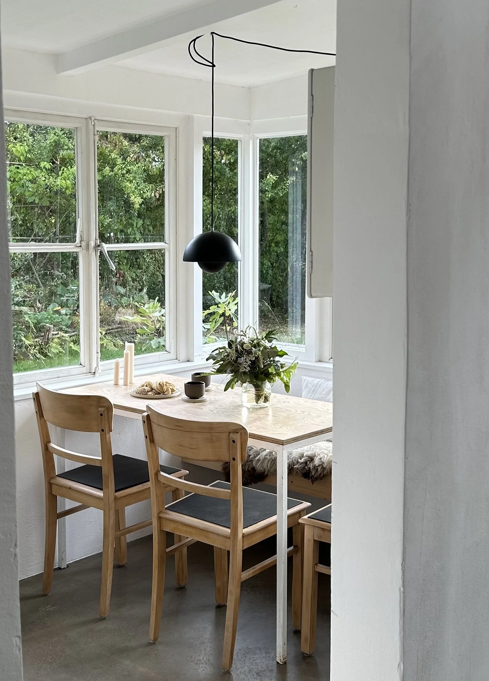 Vorlaube_Blick aus der Küche Kopie.jpeg