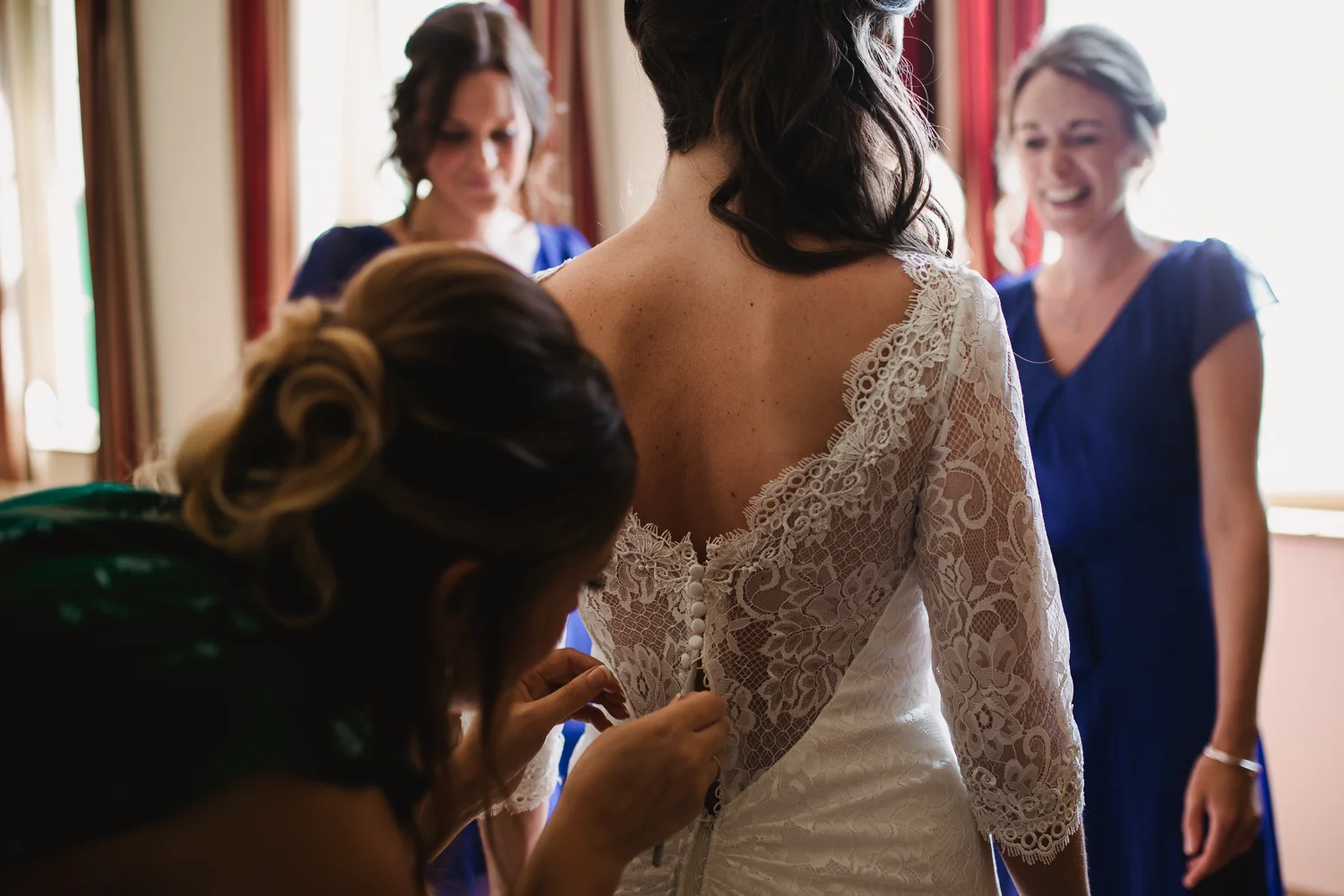 Marquee wedding Devon photographer_-13.jpg