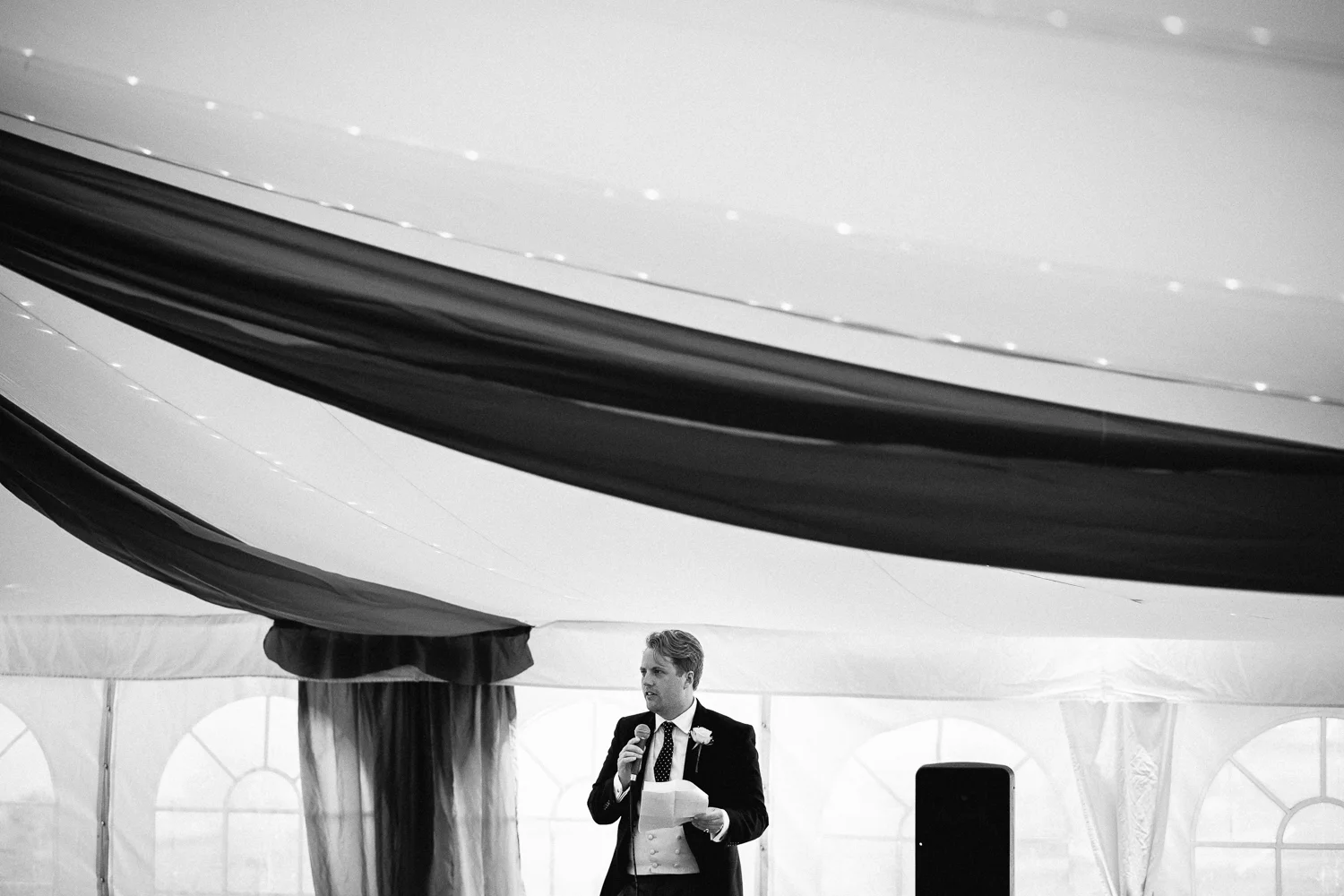 Marquee wedding Devon photographer_-57.jpg