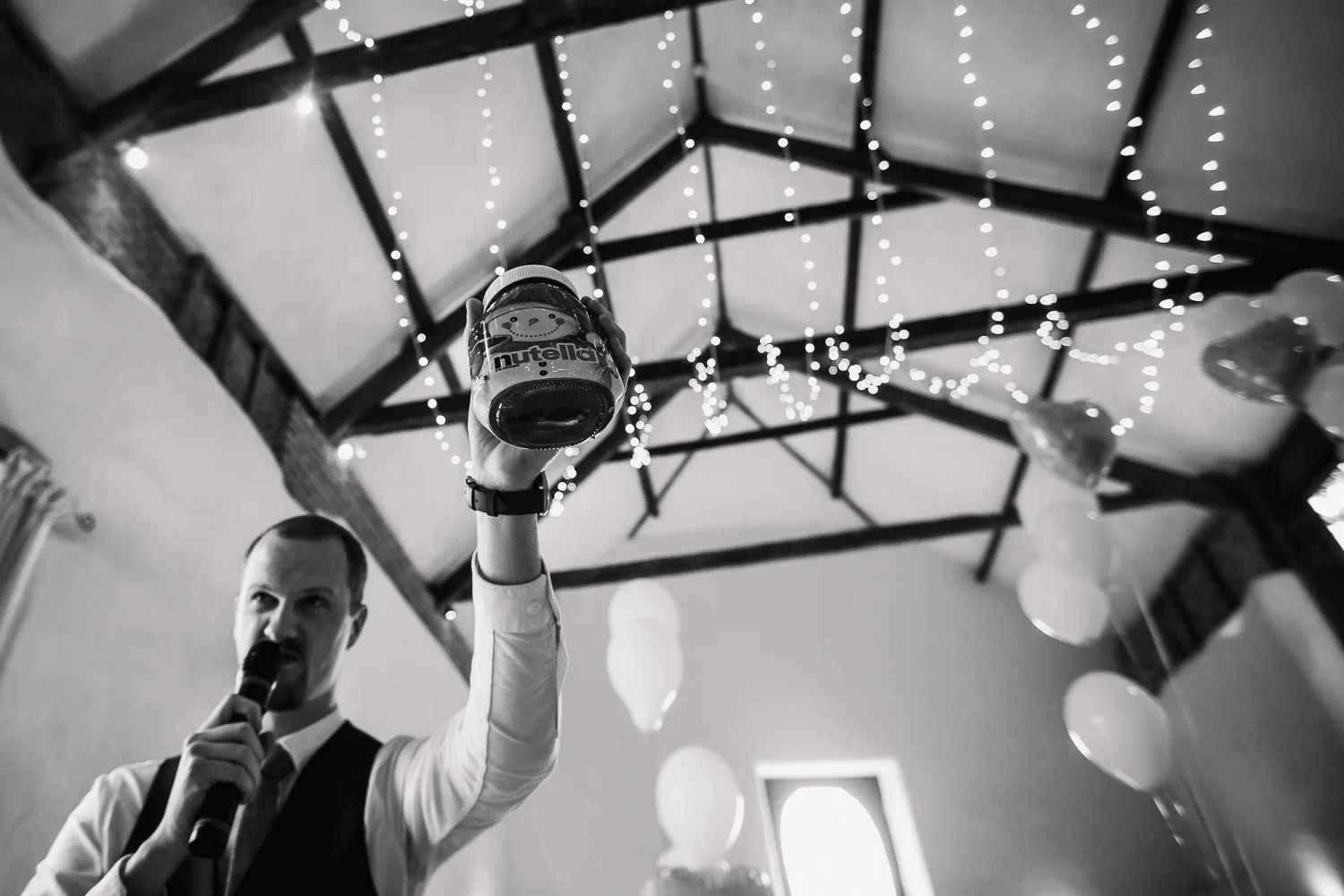 Heart_Shaped_Stone_Wedding_Photography-57.jpg