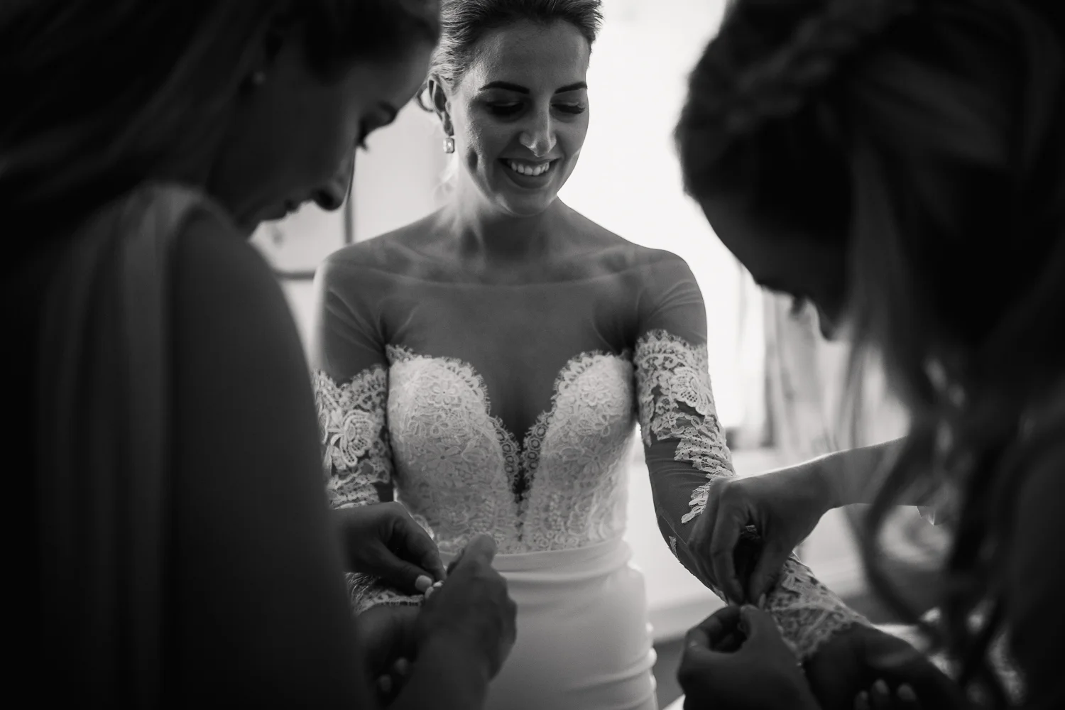Upton_Barn_Wedding_Photographer_Devon-13.jpg