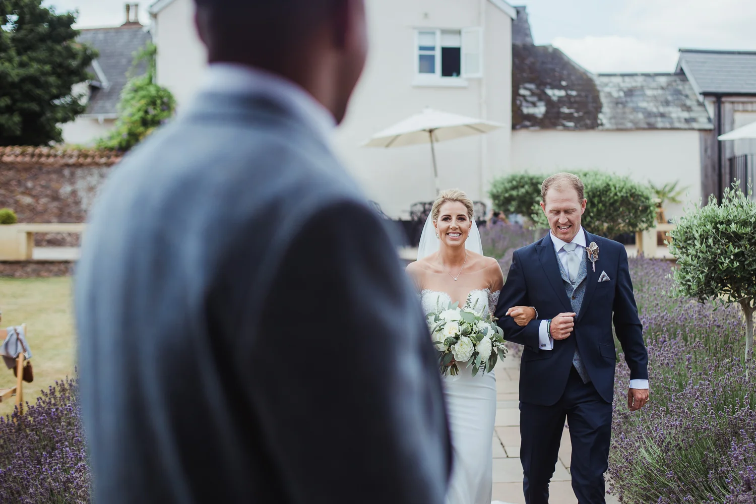 Upton_Barn_Wedding_Photographer_Devon-21.jpg