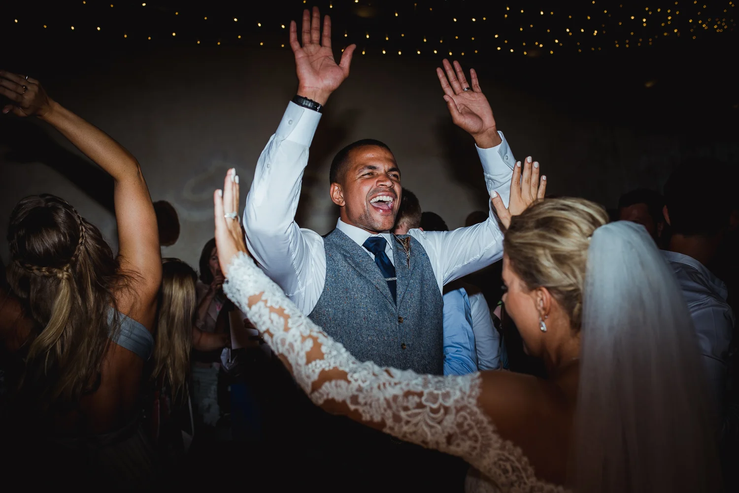 Upton_Barn_Wedding_Photographer_Devon-60.jpg