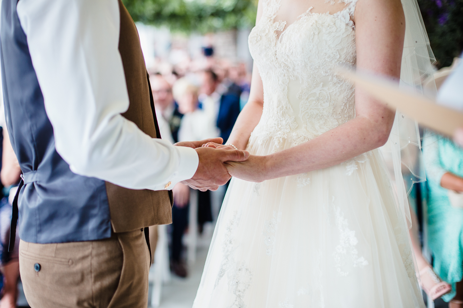 OLD_BARN_WEDDING_PHOTOGRAPHER-20.jpg
