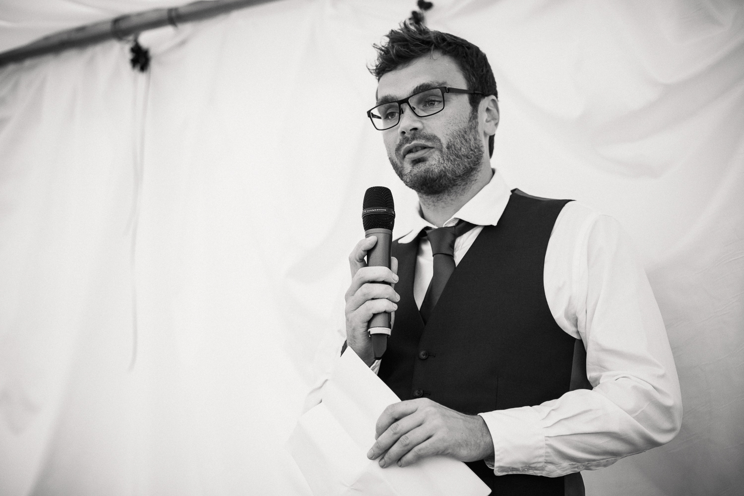 Devon_Wedding_Photographer-83.jpg