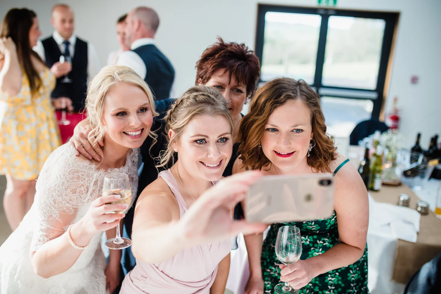 DEVON_WEDDING_PHOTOGRAPHER-77.jpg