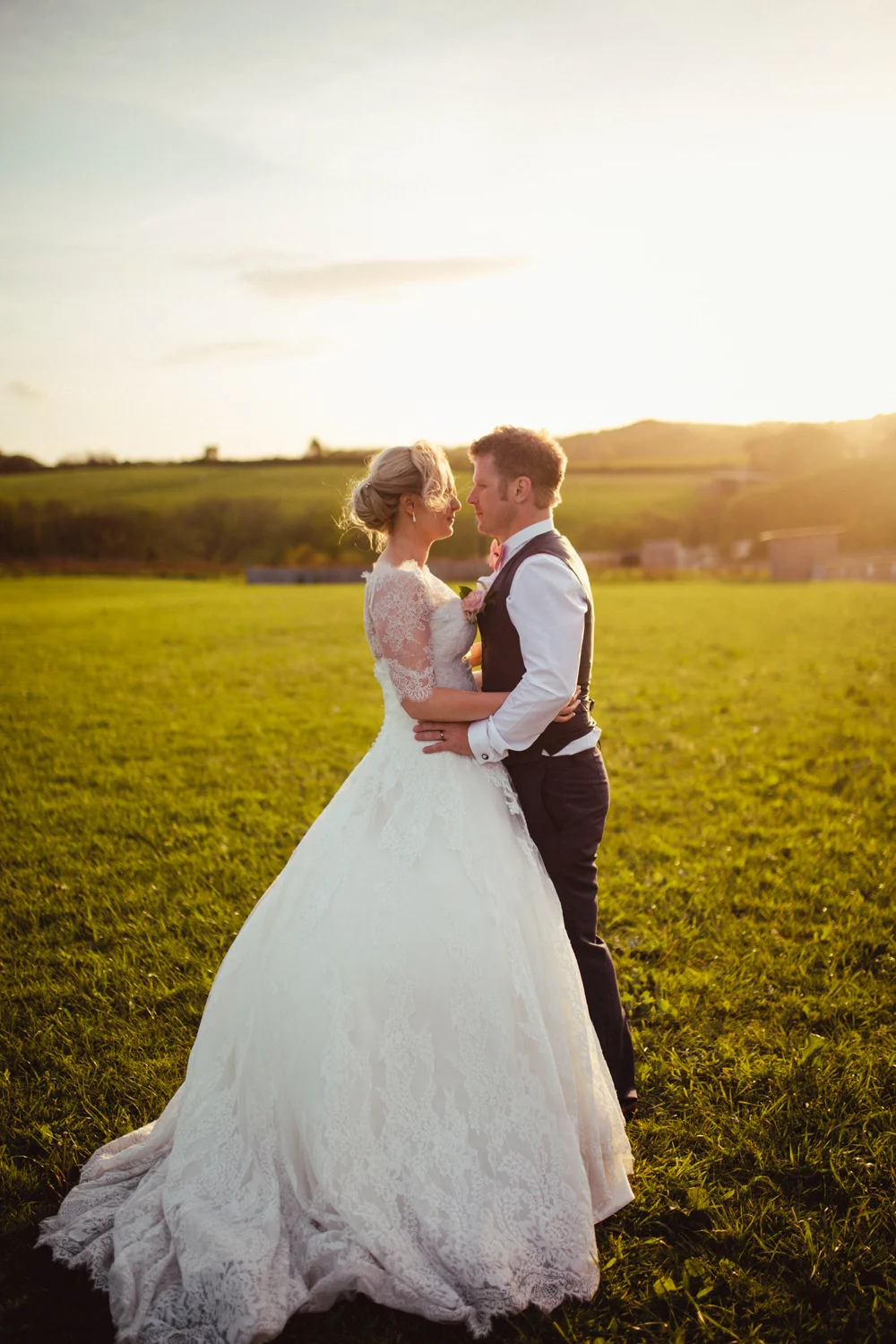 DEVON_WEDDING_PHOTOGRAPHER-83.jpg