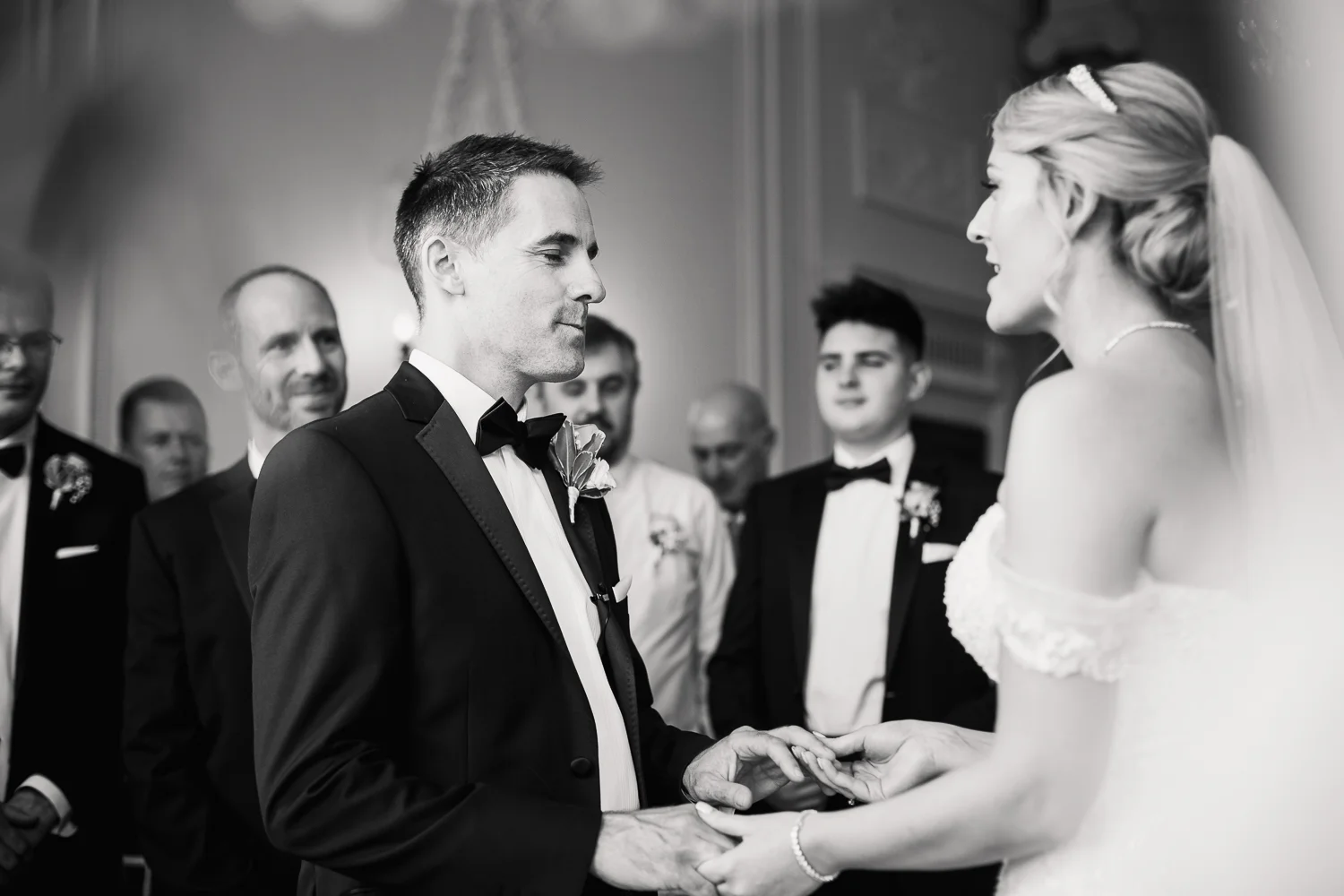 NATURAL_WEDDING_PHOTOGRAPHY_KATHRYN_CALRKE_MCLEOD-38.jpg