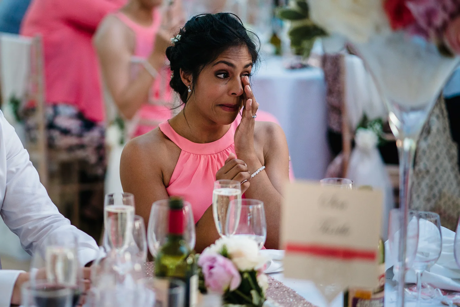 NATURAL_WEDDING_PHOTOGRAPHY_KATHRYN_CALRKE_MCLEOD-75.jpg