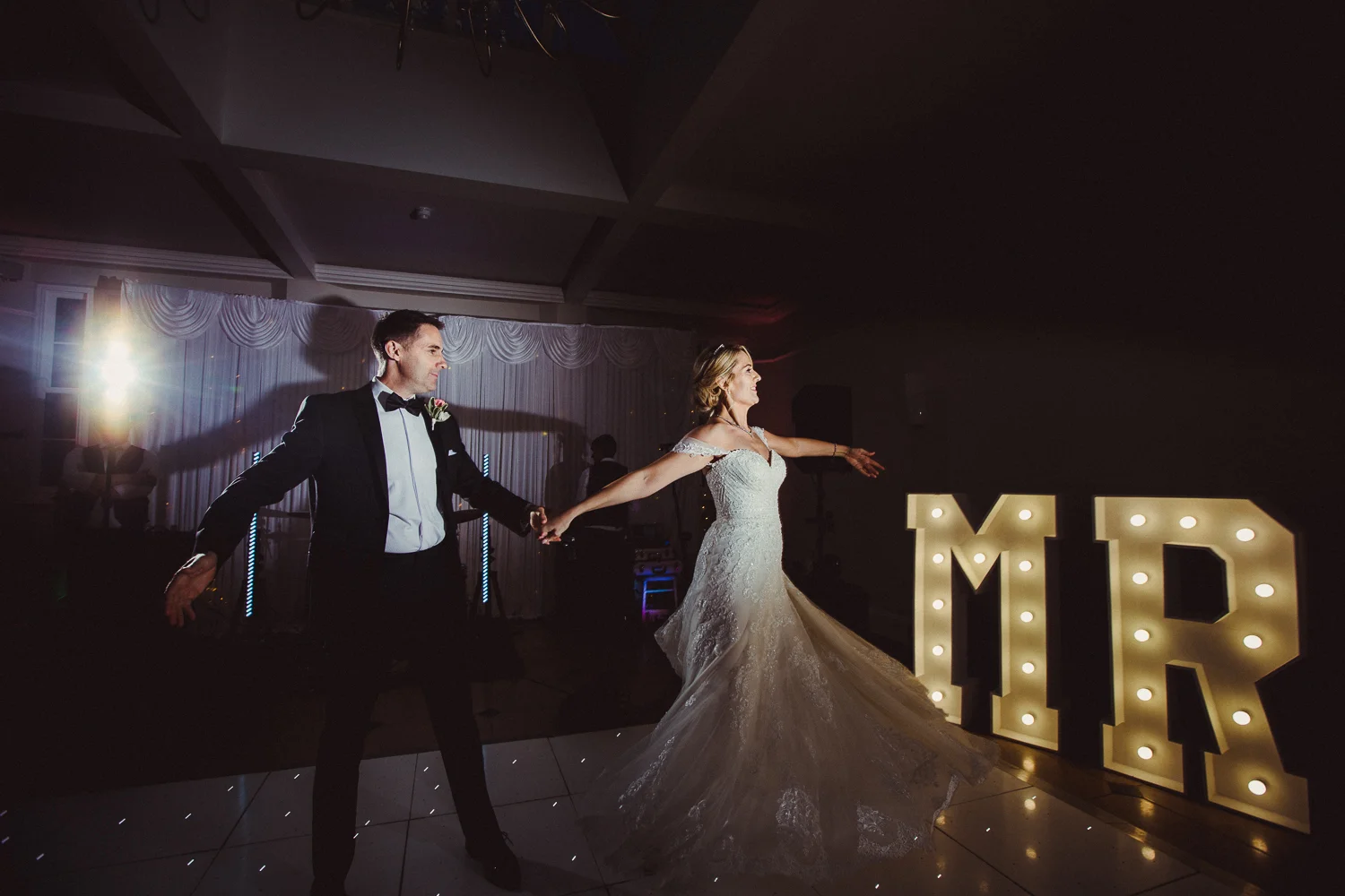 NATURAL_WEDDING_PHOTOGRAPHY_KATHRYN_CALRKE_MCLEOD-96.jpg