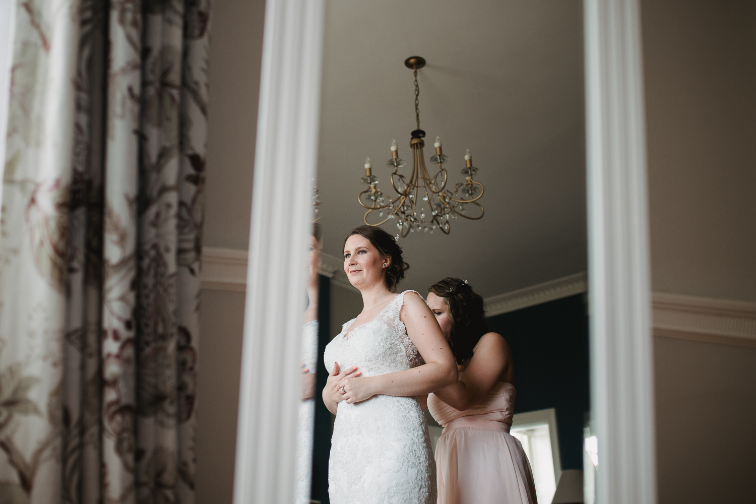 Rockbeare_Manor_Wedding_Photographer_Natural-19.jpg