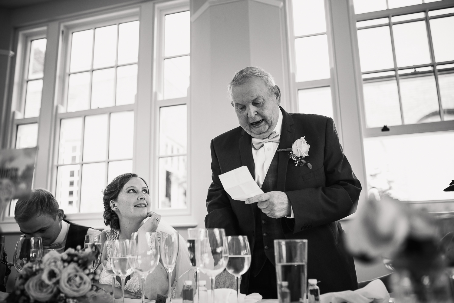 Rockbeare_Manor_Wedding_Photographer_Natural-67.jpg