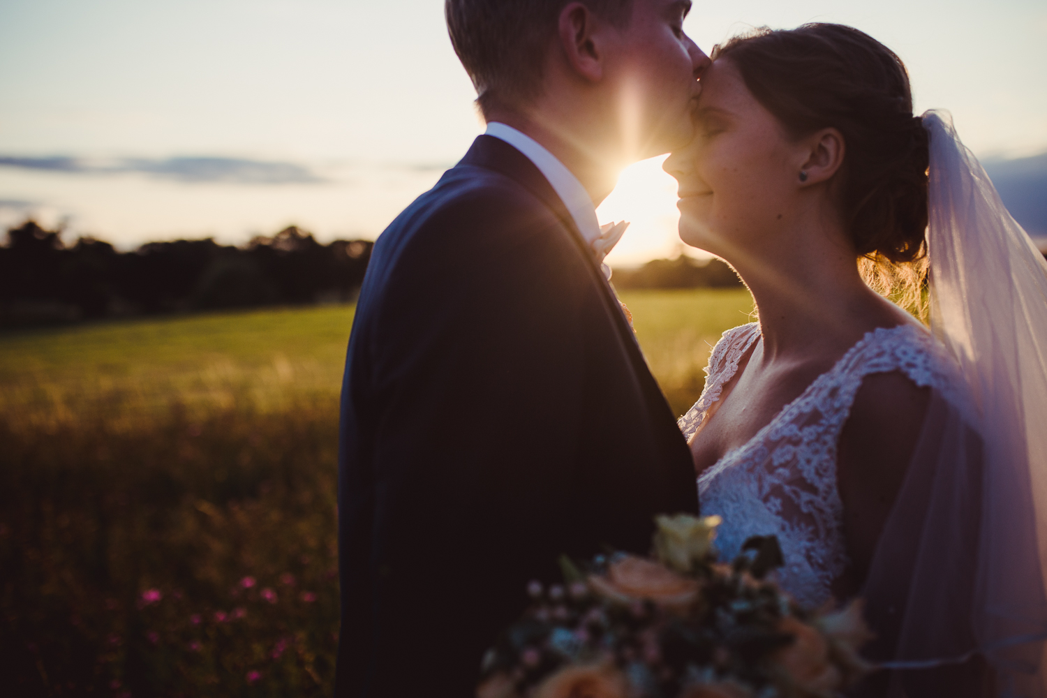 Rockbeare_Manor_Wedding_Photographer_Natural-95.jpg