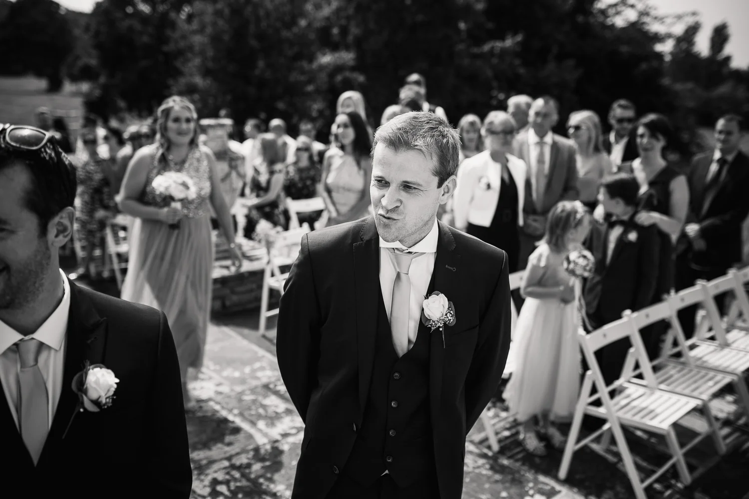Rockbeare_Manor_Wedding_Photographer_Natural-15.jpg