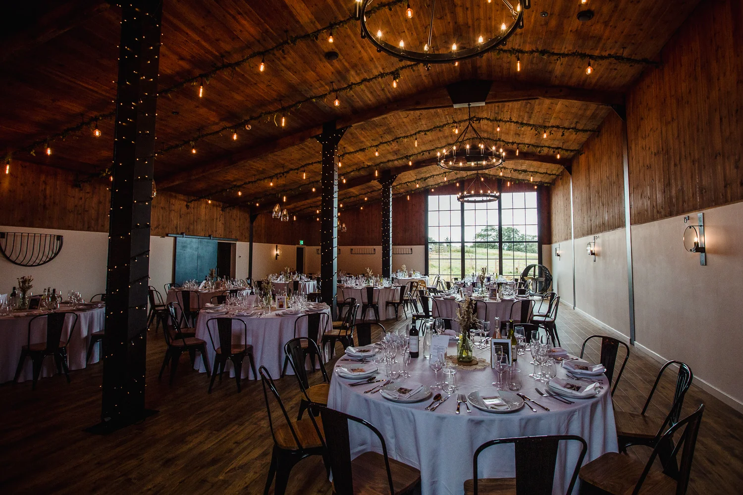 Upton Barn Wedding Photographer-69.jpg