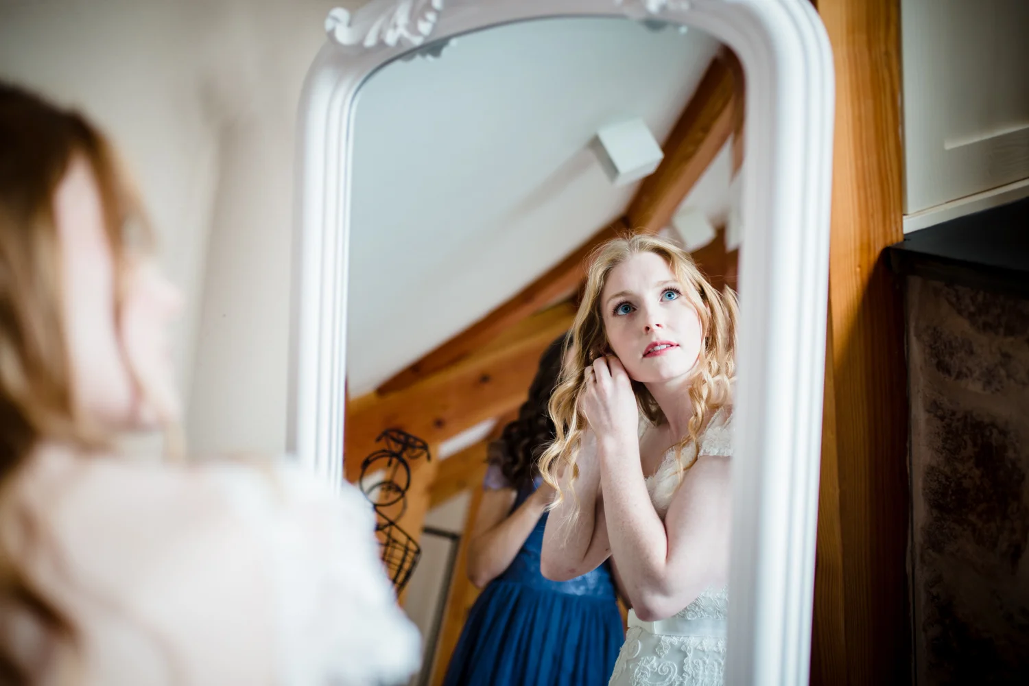 THE_OAK_BARN_DEVON_WEDDING_PHOTOGRAPHER-14.jpg