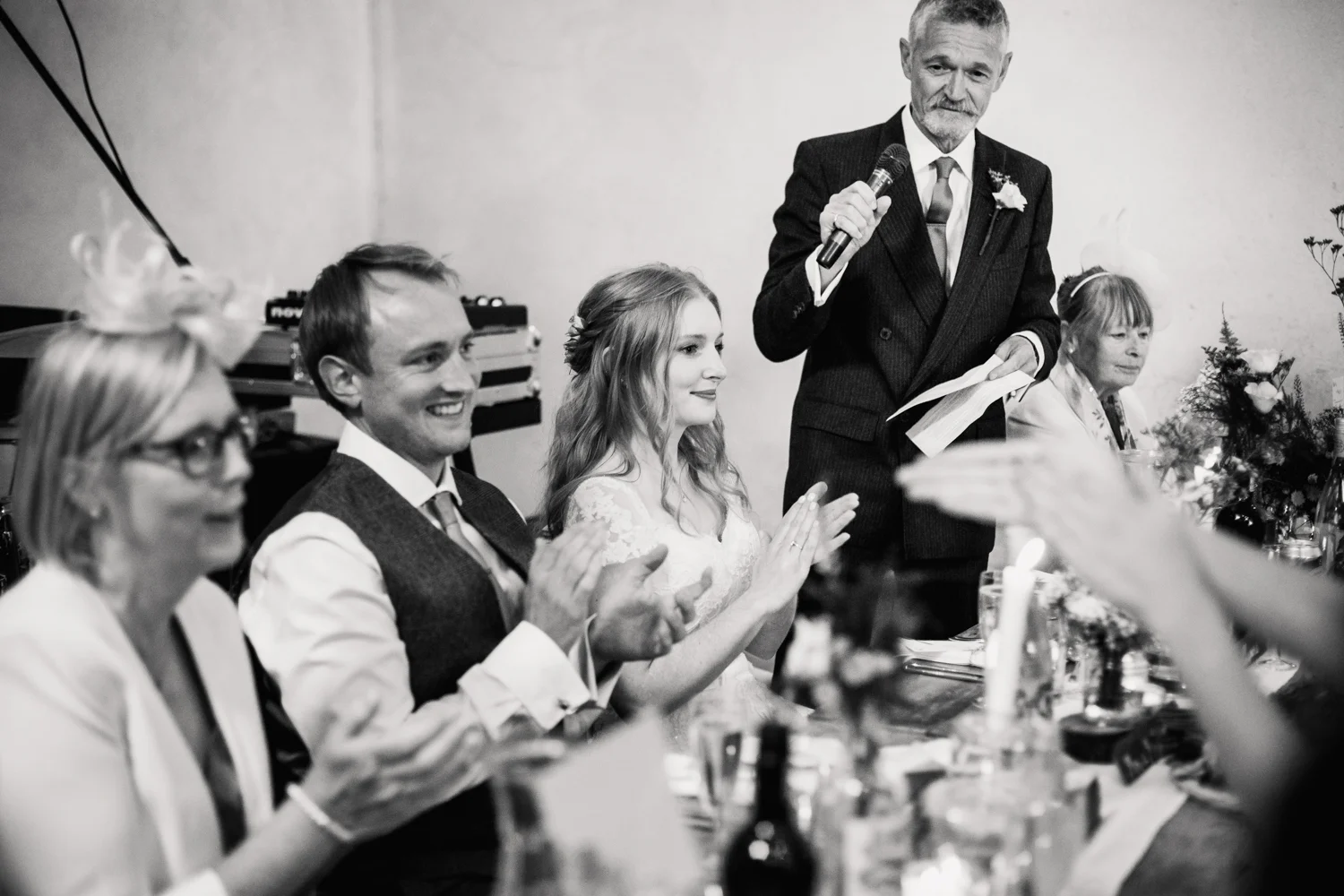 THE_OAK_BARN_DEVON_WEDDING_PHOTOGRAPHER-54.jpg