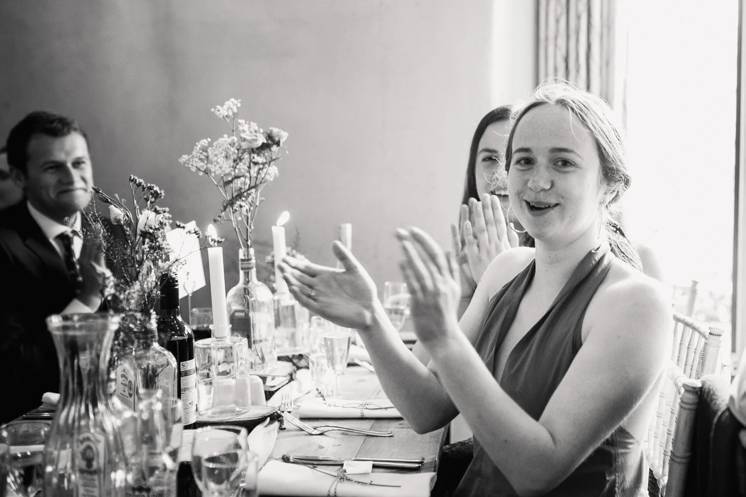 THE_OAK_BARN_DEVON_WEDDING_PHOTOGRAPHER-62.jpg