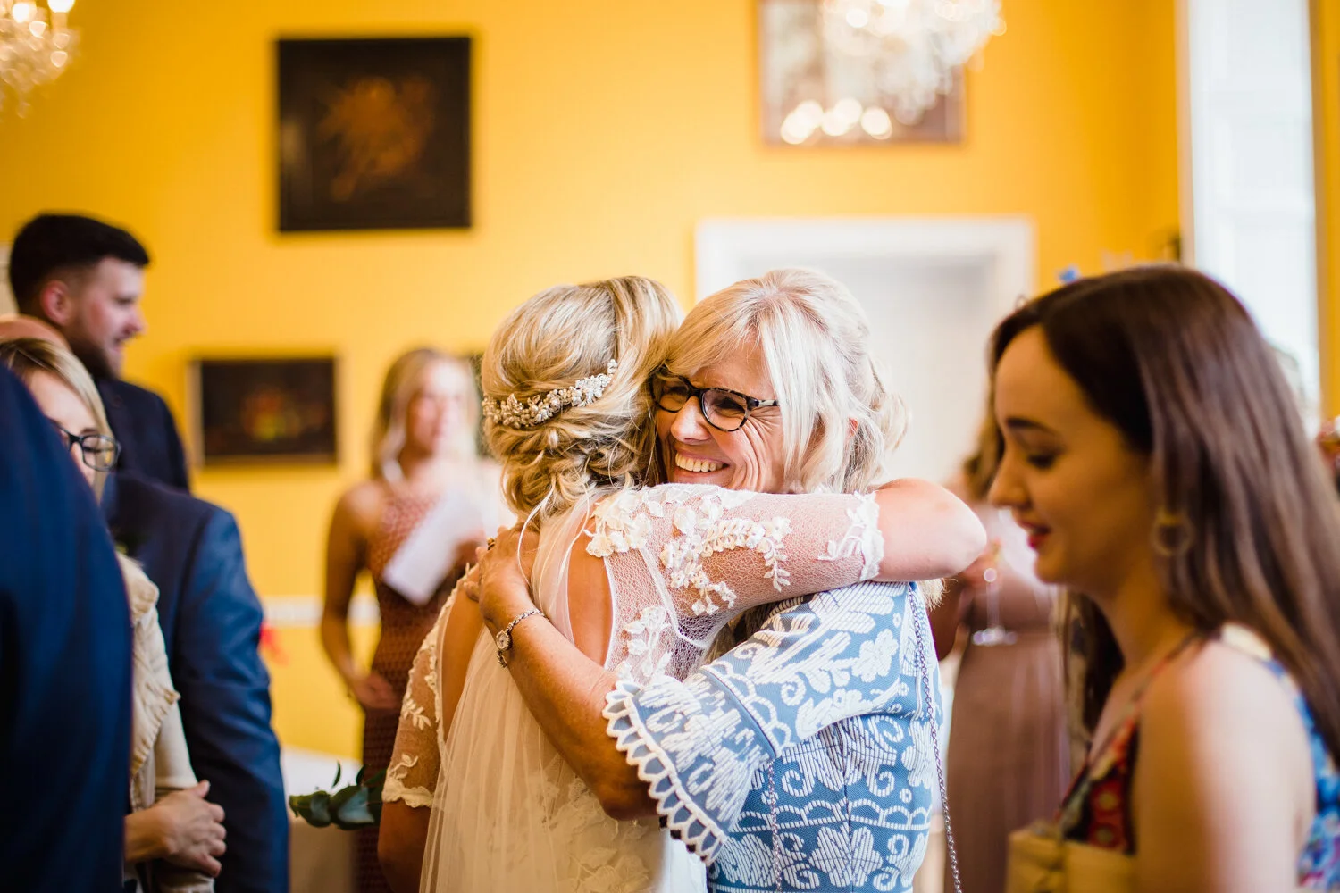 TAWSTOCK_COURT_WEDDING-50.jpg