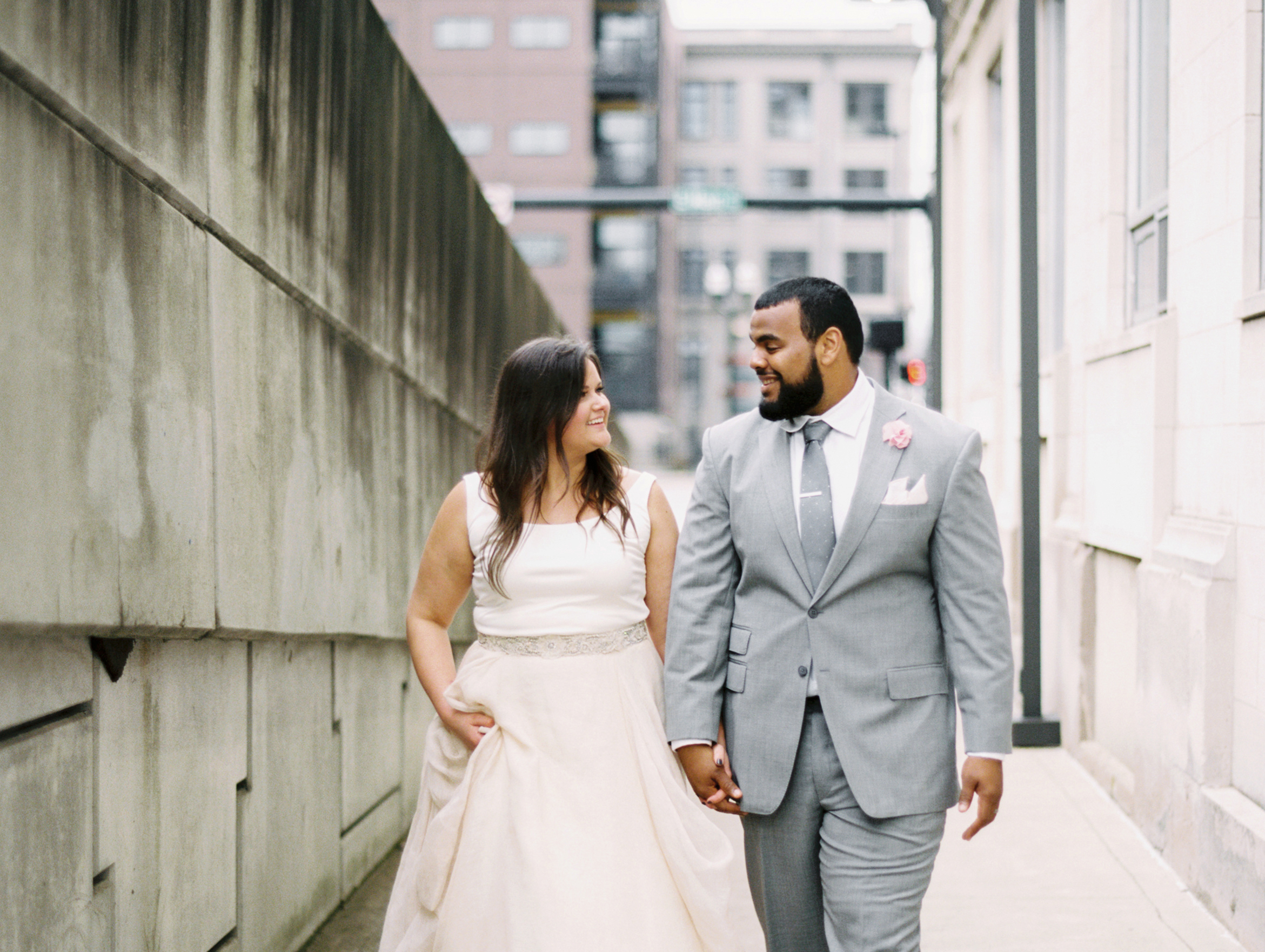 Bride&GroomLE_067.jpg