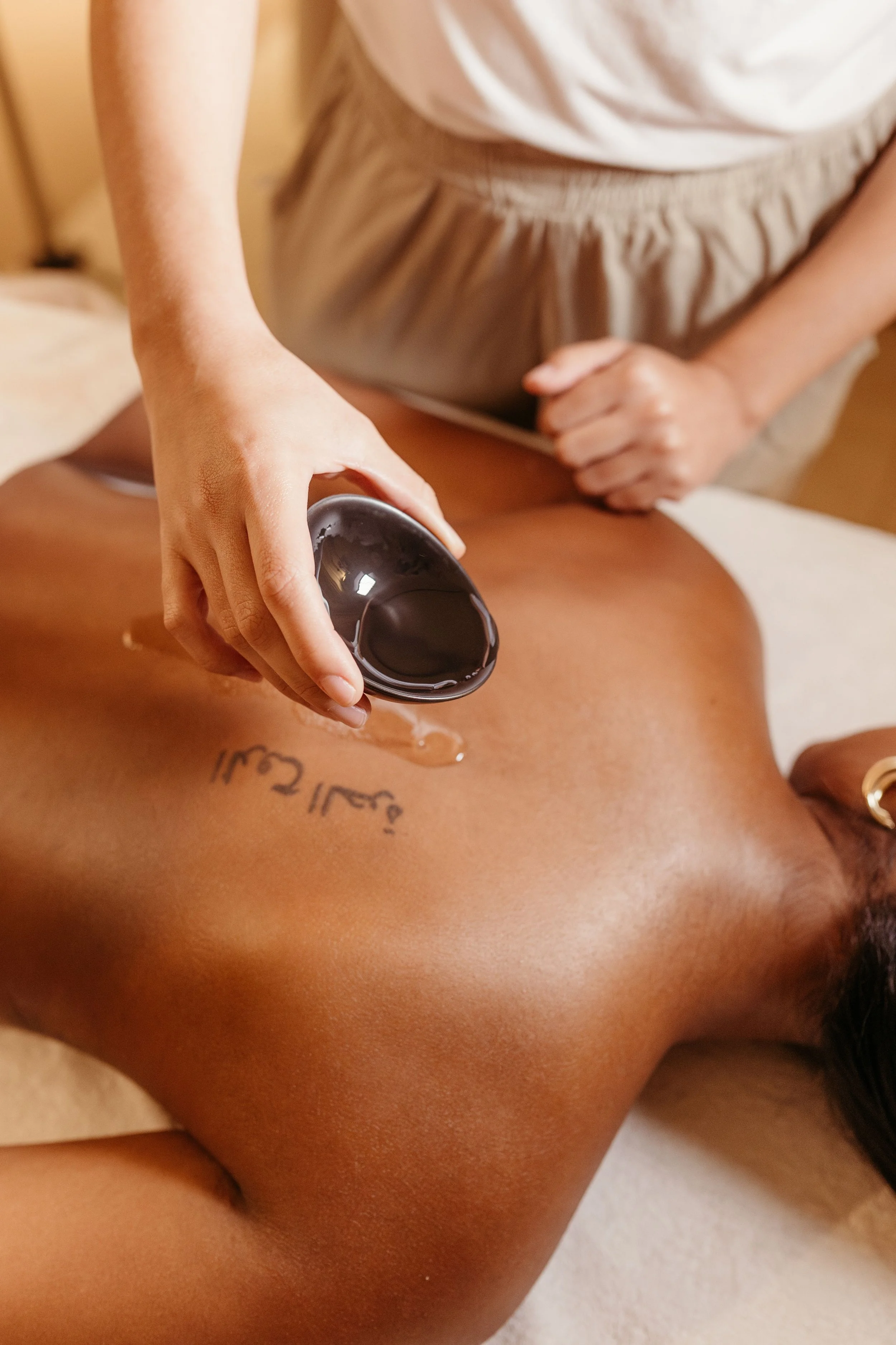 Abhyanga ayurvedic warm oil therapy at Pure Eco Spa